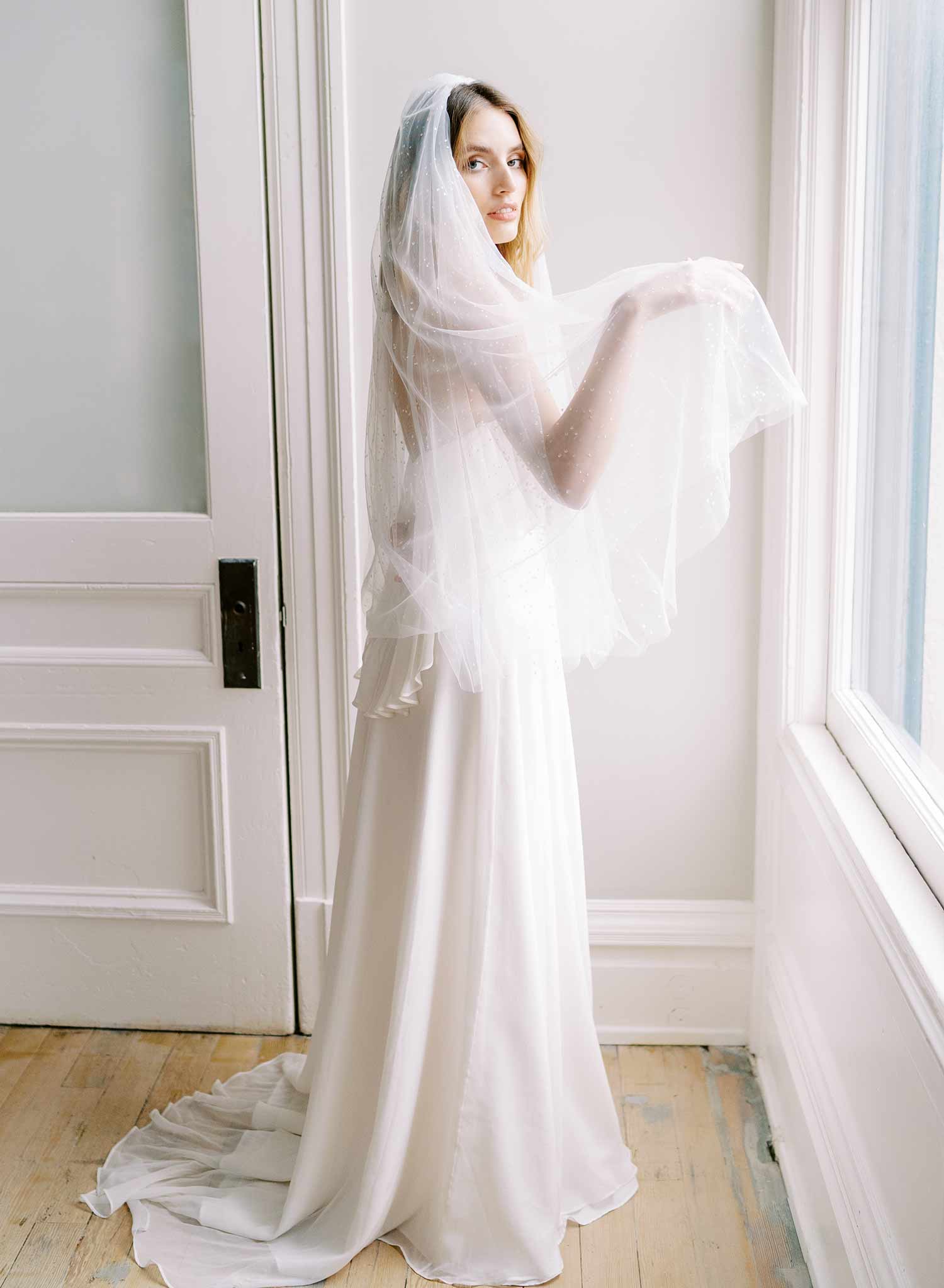 clear droplet white tulle bridal veil with blusher, twigs & honey