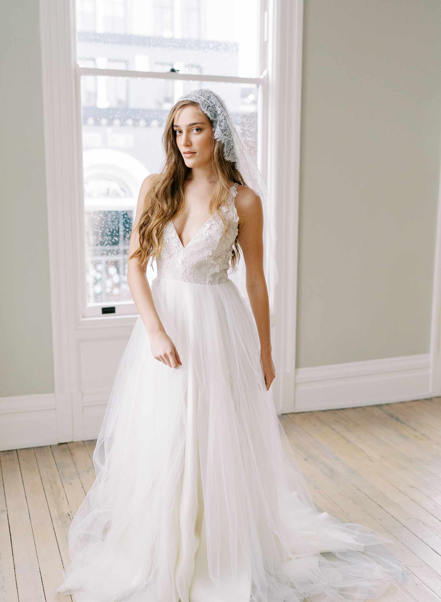 french lace mantilla tulle wedding veil, twigs & honey