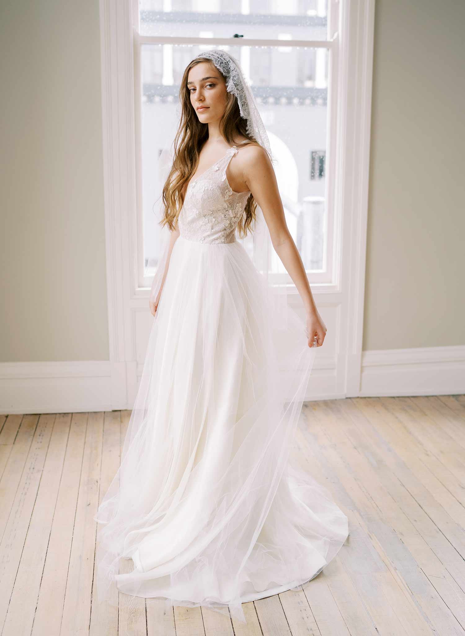 french lace mantilla tulle wedding veil, twigs & honey