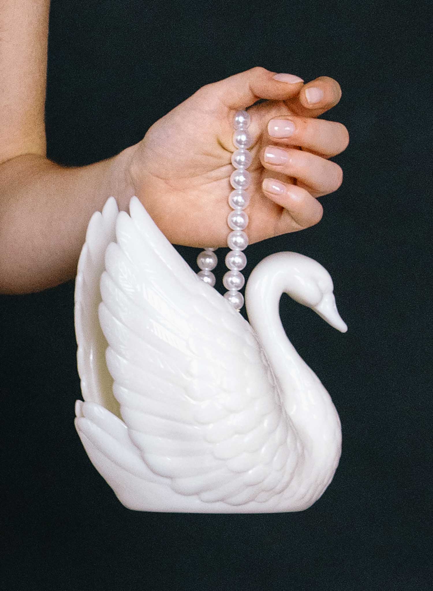 The Swan Purse - Style #2613