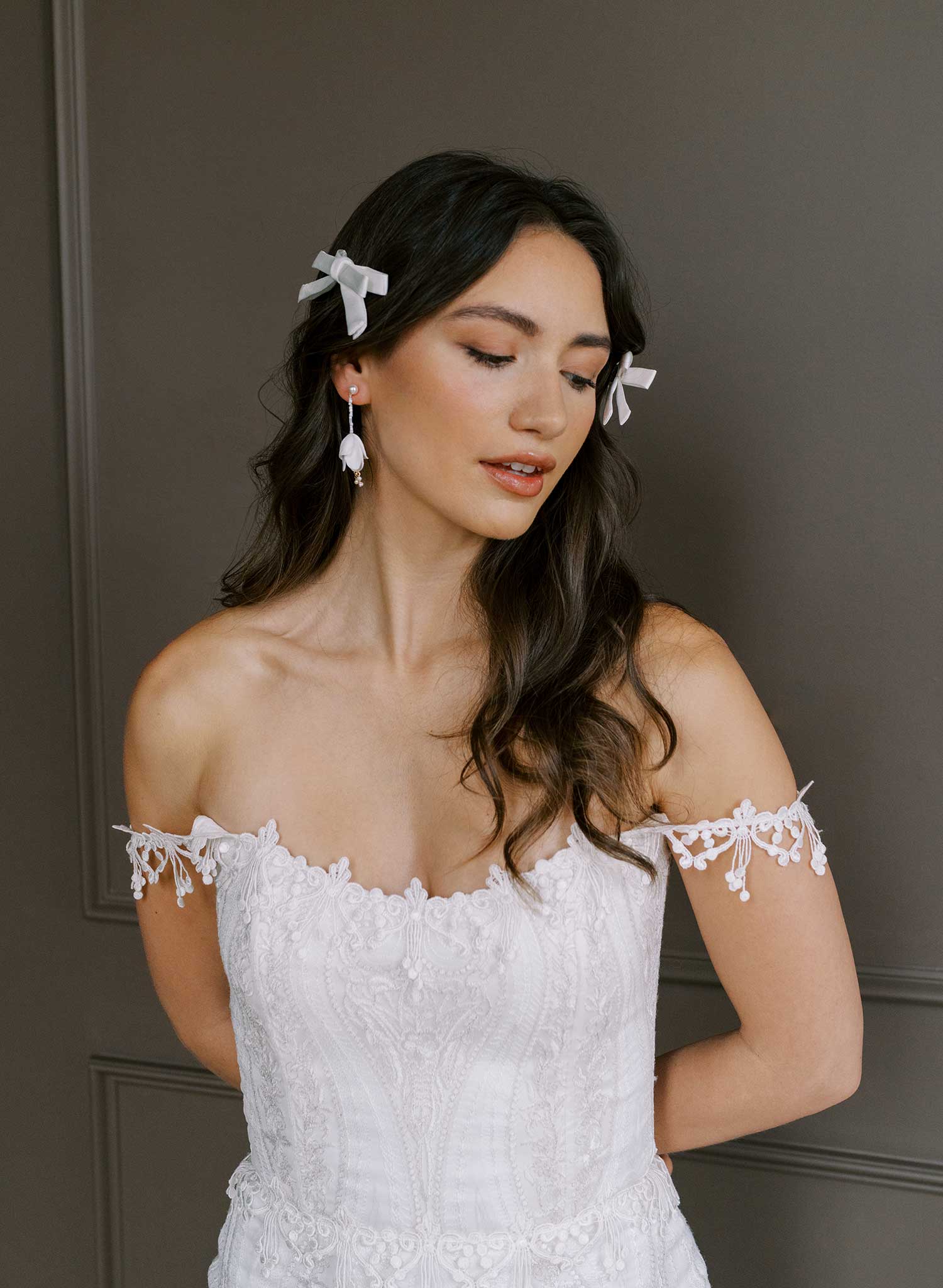 Double silk bow pins - Style #2623