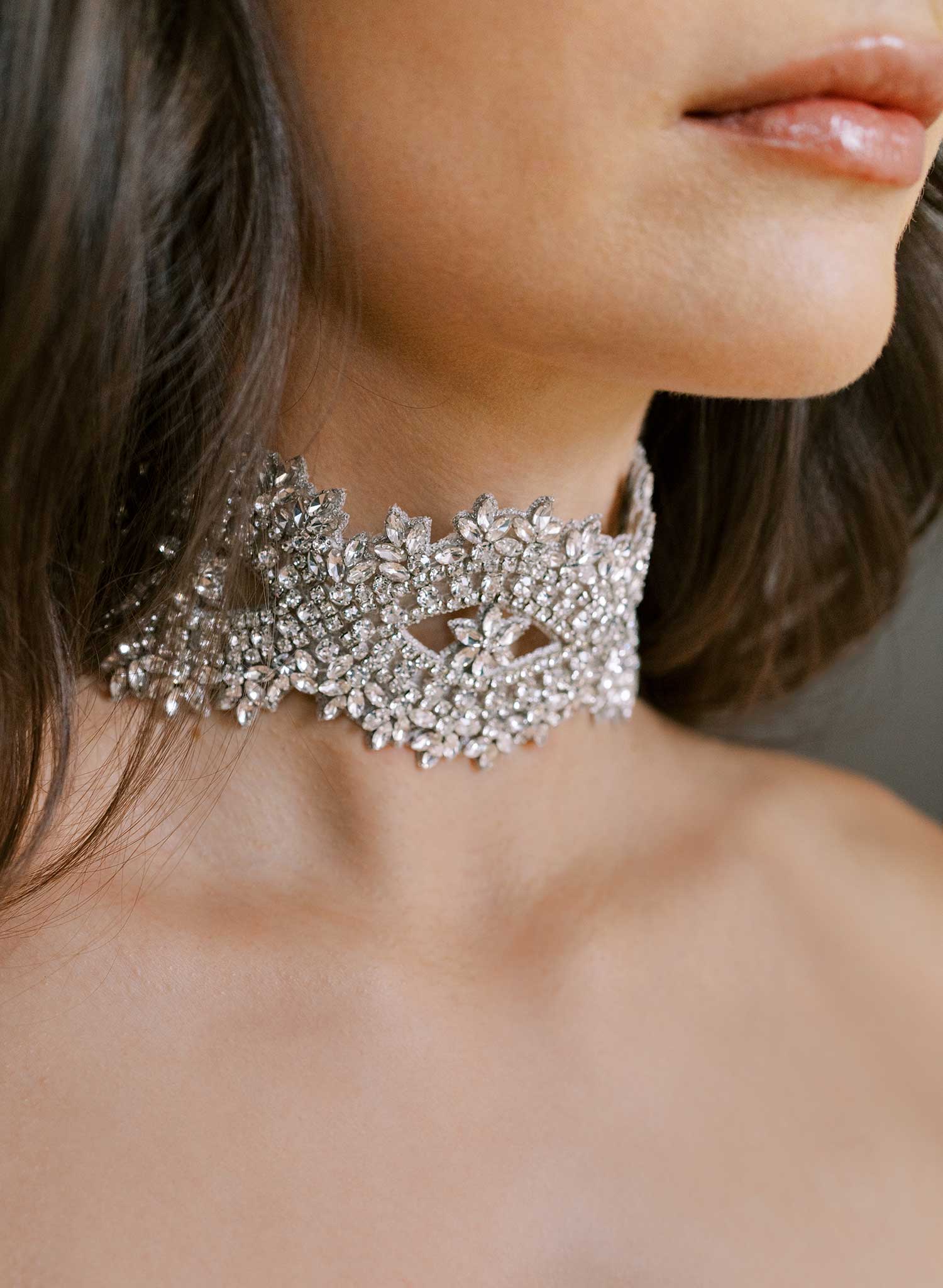 Crystal infinity loops choker necklace - Style #2626