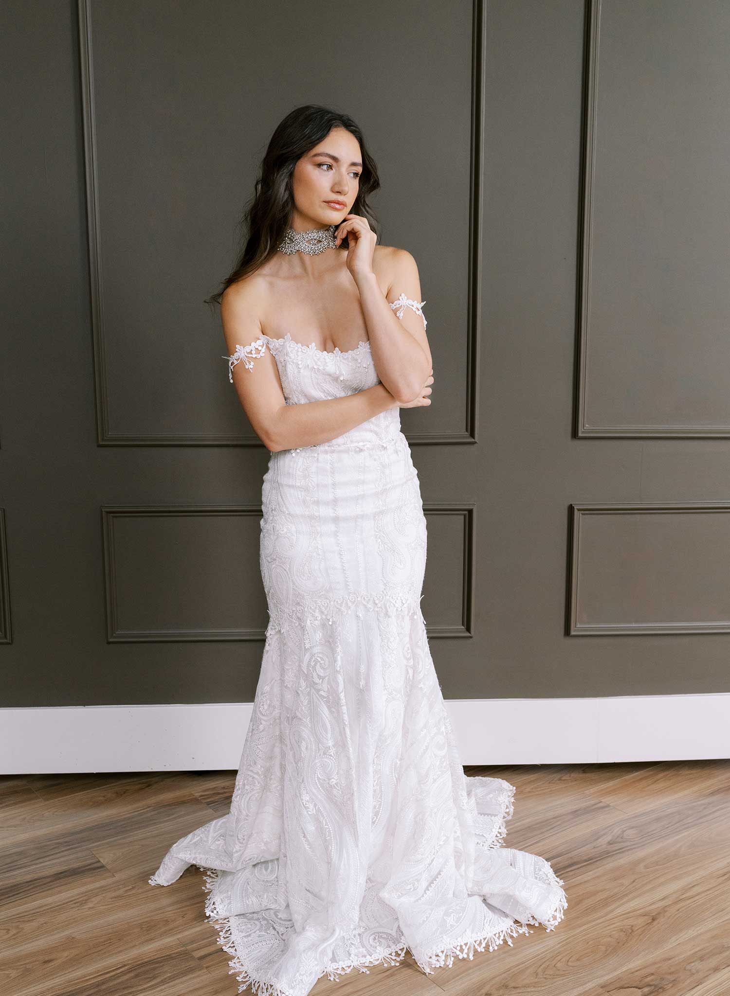 Crystal infinity loops choker necklace - Style #2626