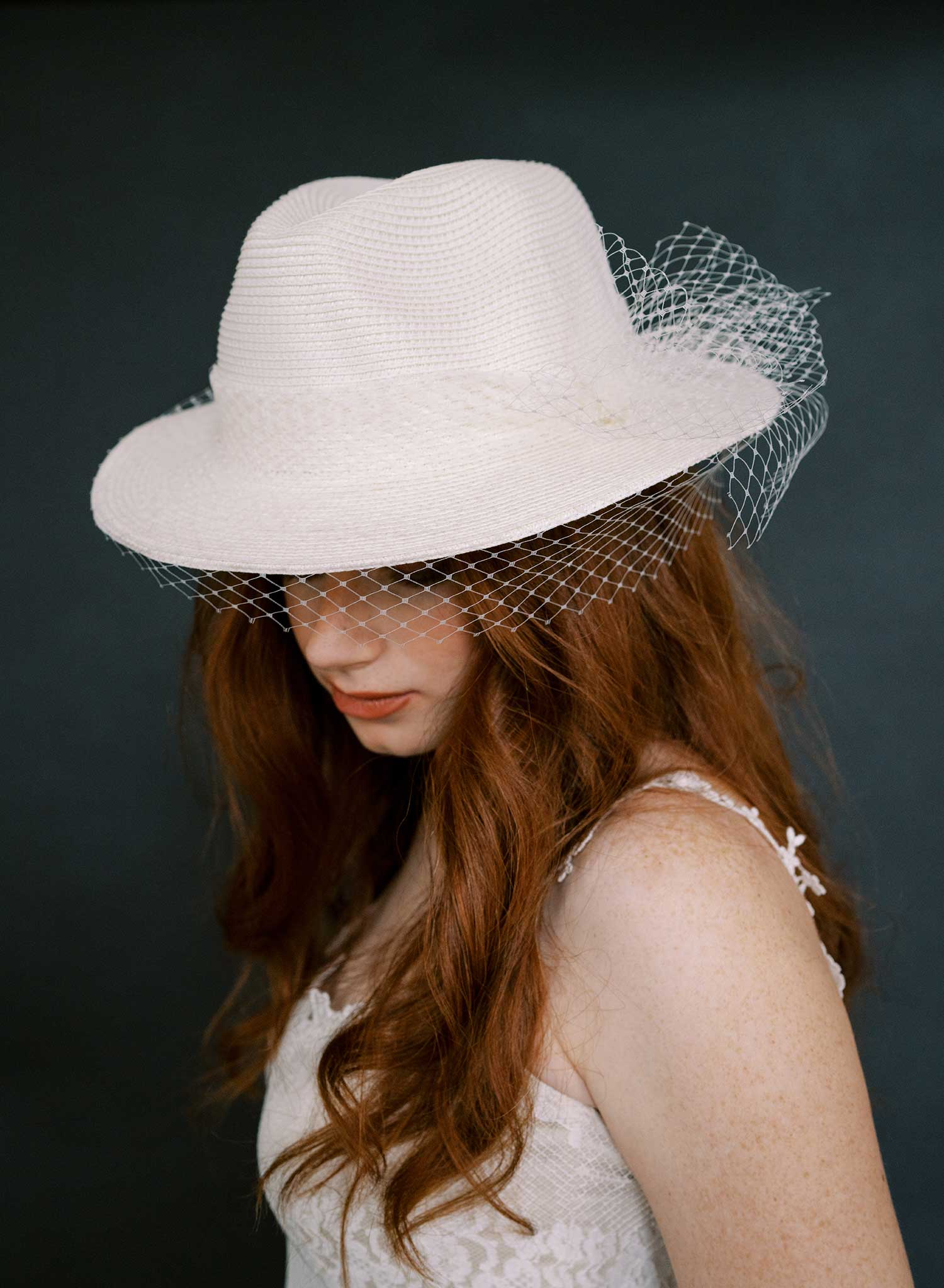 Straw fedora with birdcage veil - Style #2631