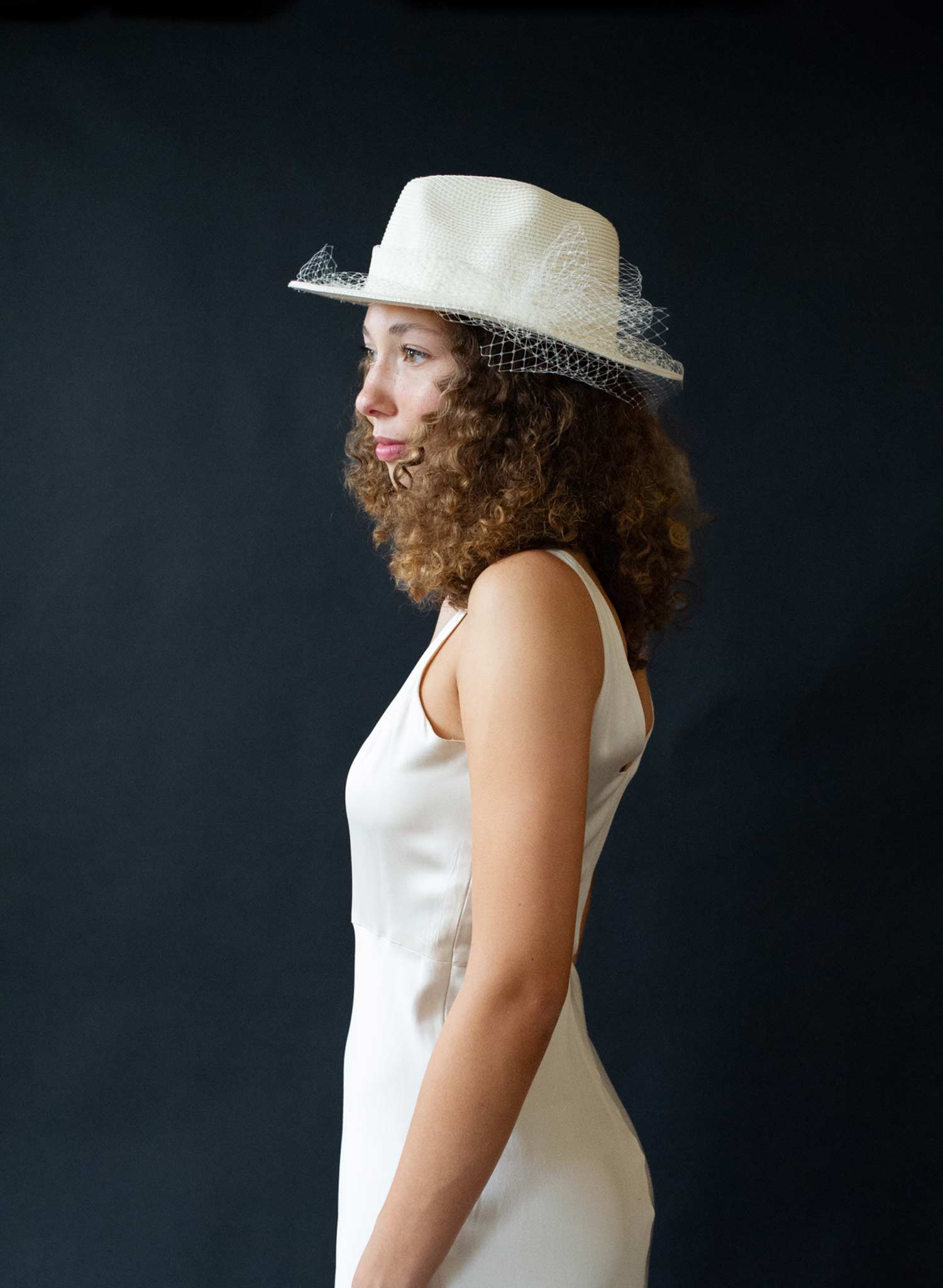 Straw fedora with birdcage veil - Style #2631