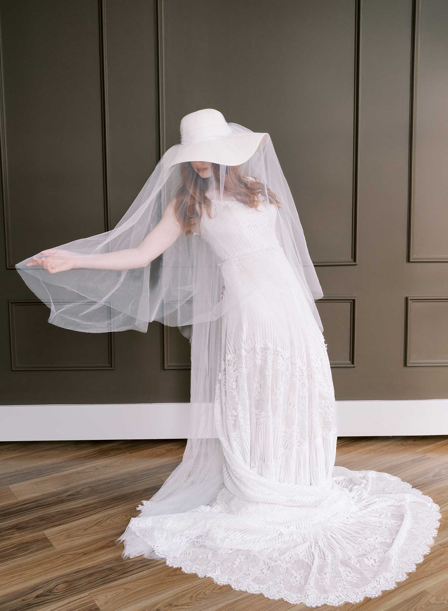 Wide straw bridal hat with chapel veil - Style #2638