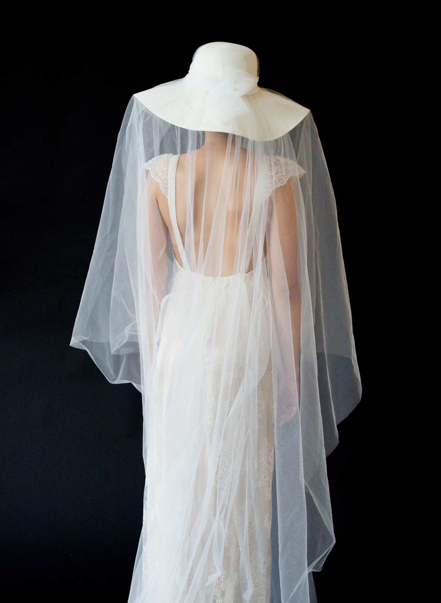 Wide straw bridal hat with chapel veil - Style #2638