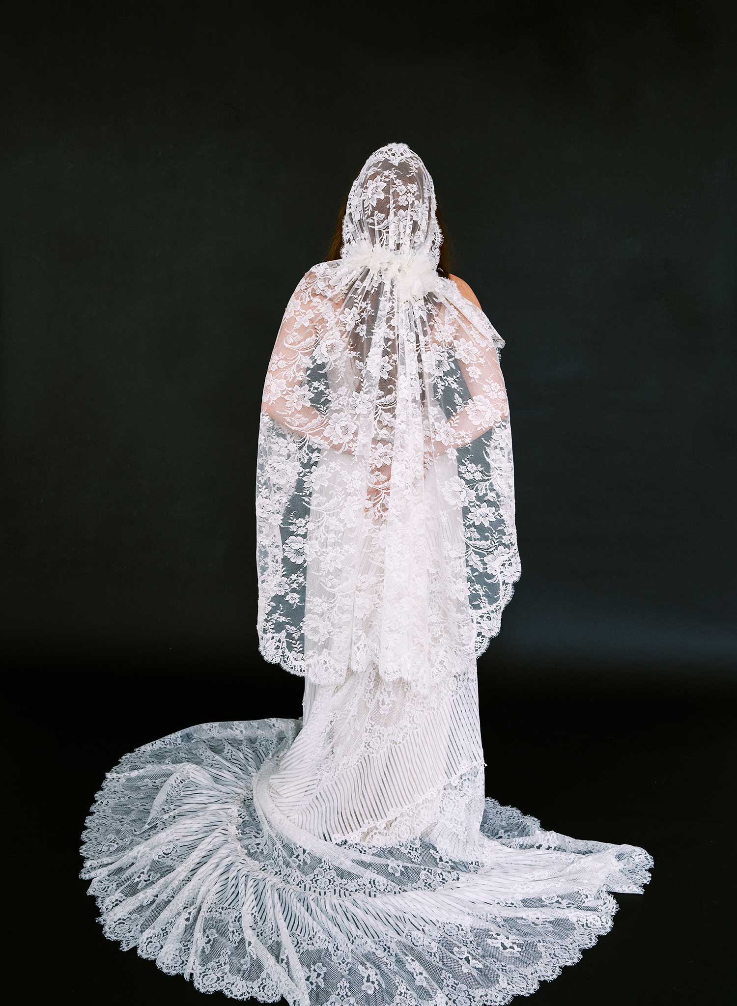 Juliet cap veil with allover French lace, fingertip - Style #2642