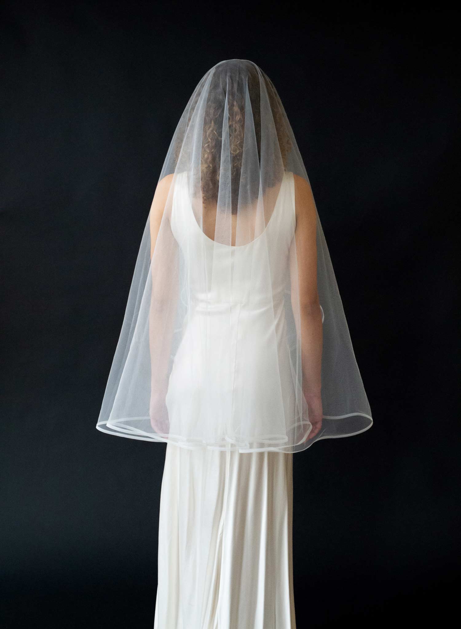 Horsehair edge bridal veil - Style #2649