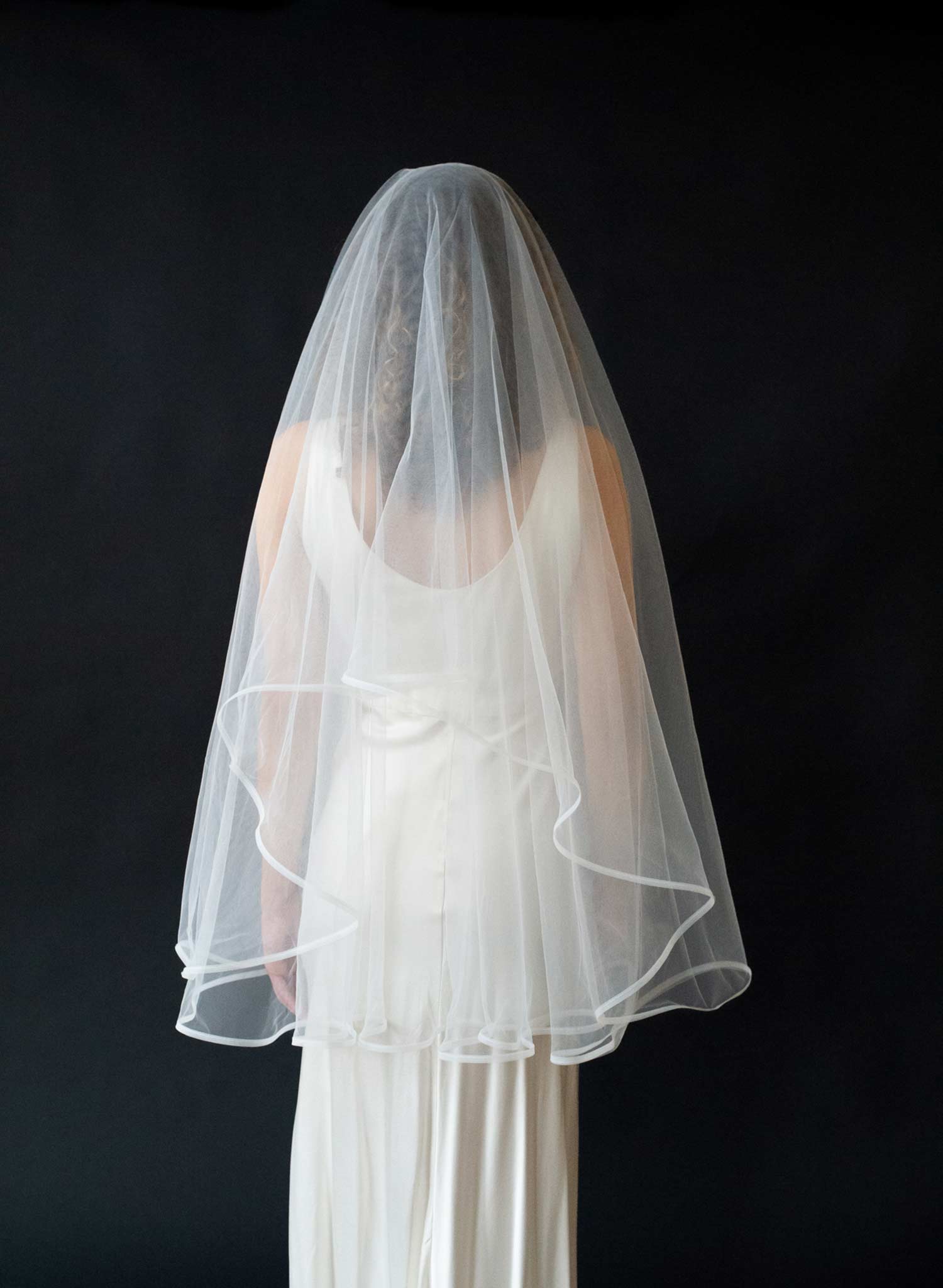 Horsehair edge bridal veil - Style #2649