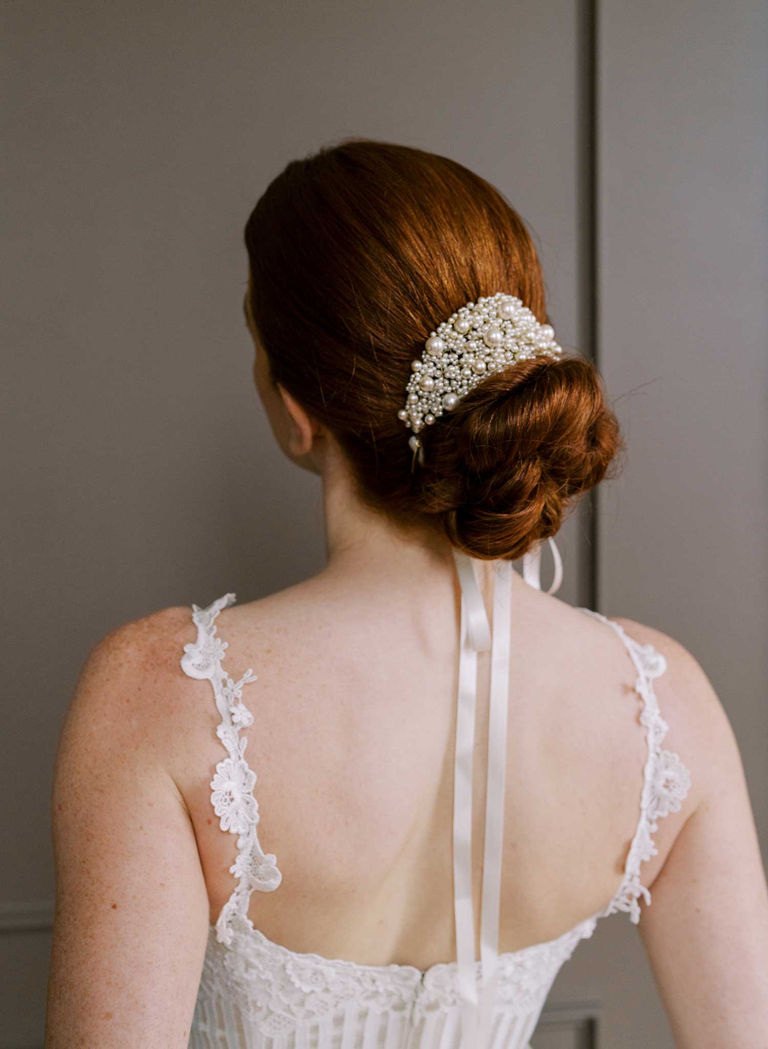 Decadent wide pearl bun wrap - Style #2658