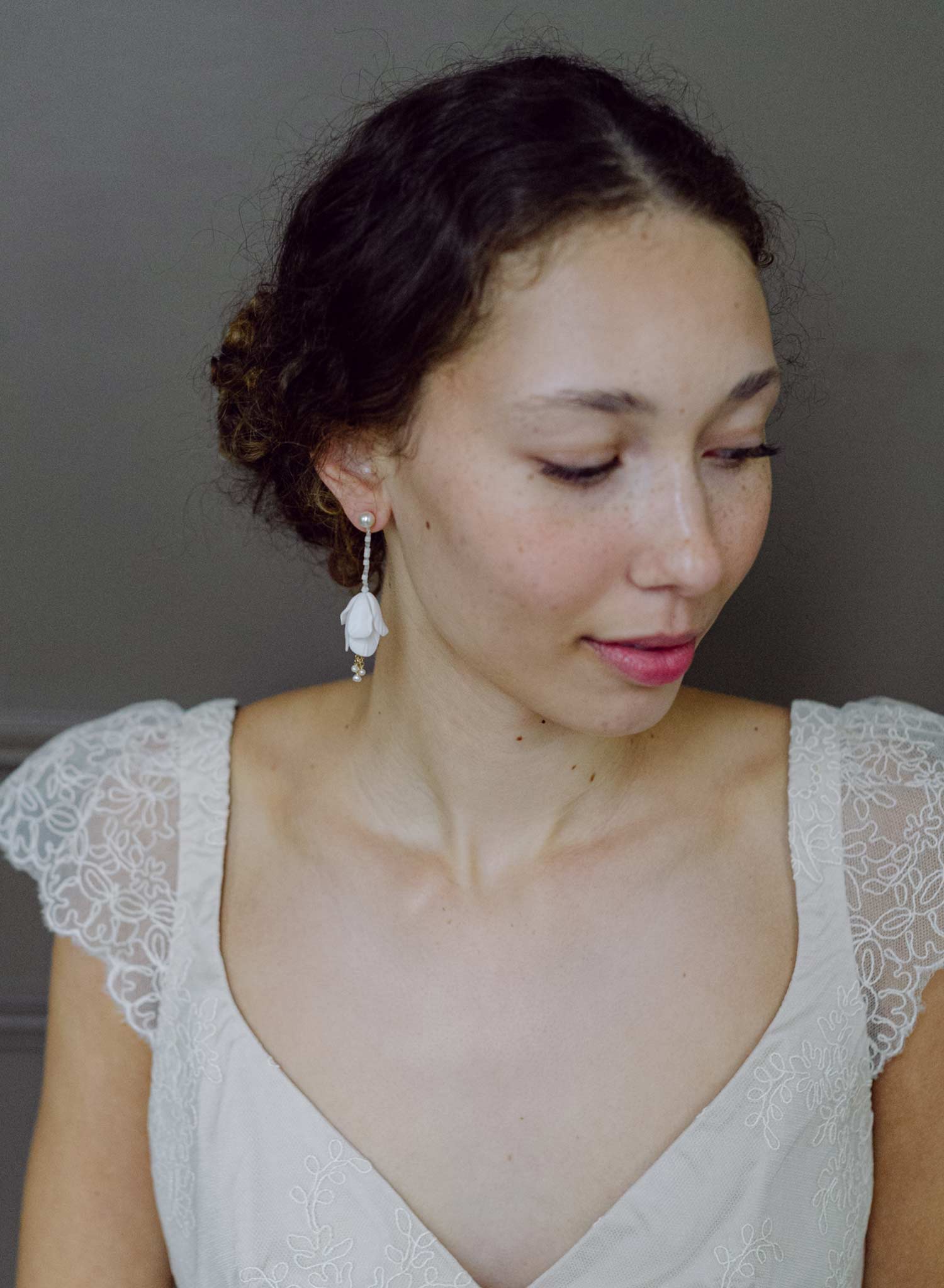 Clay tulip and seed bead dangling earrings - Style #2659