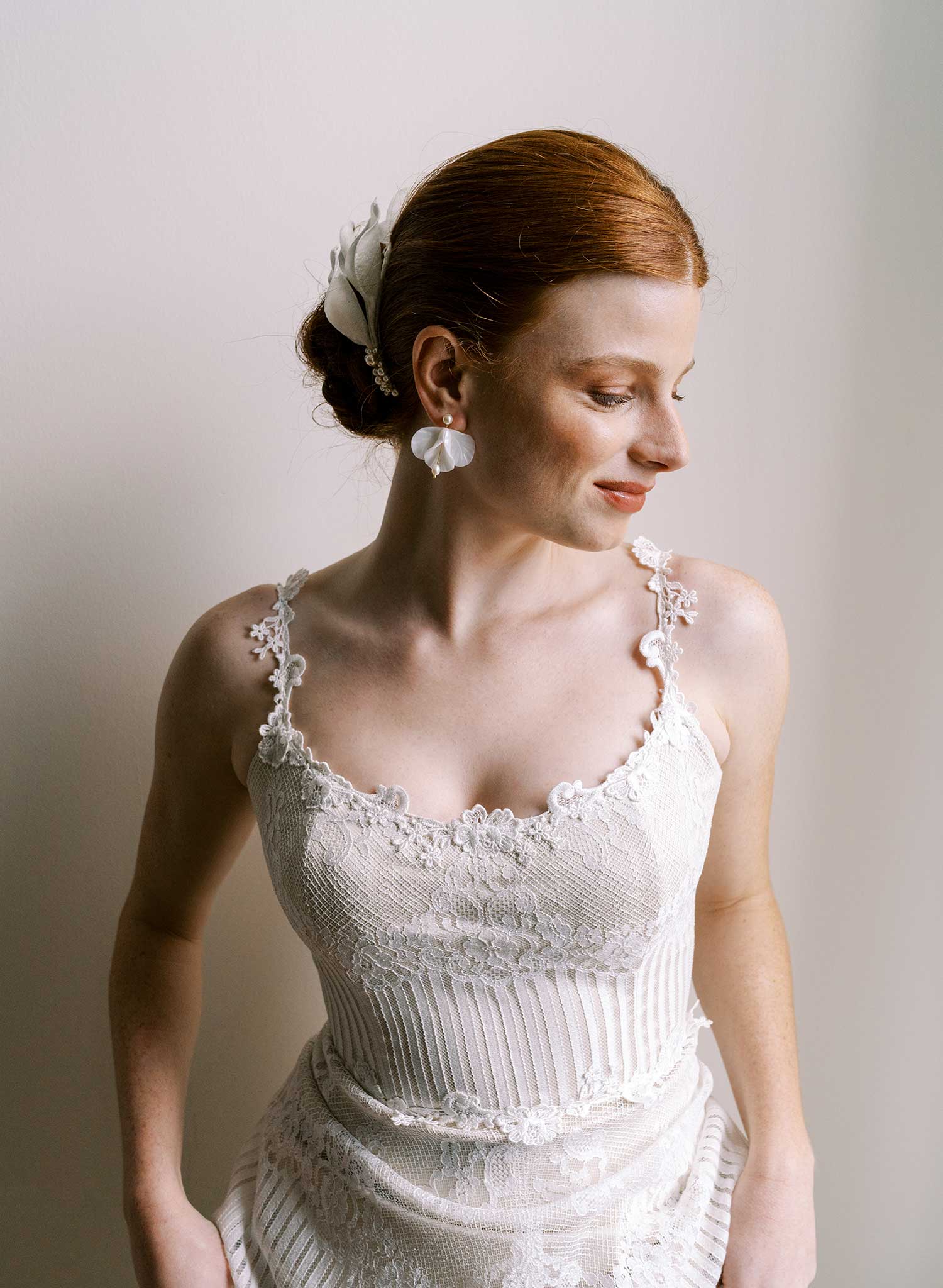 Sculpted iris earrings with pearls - Style #2665