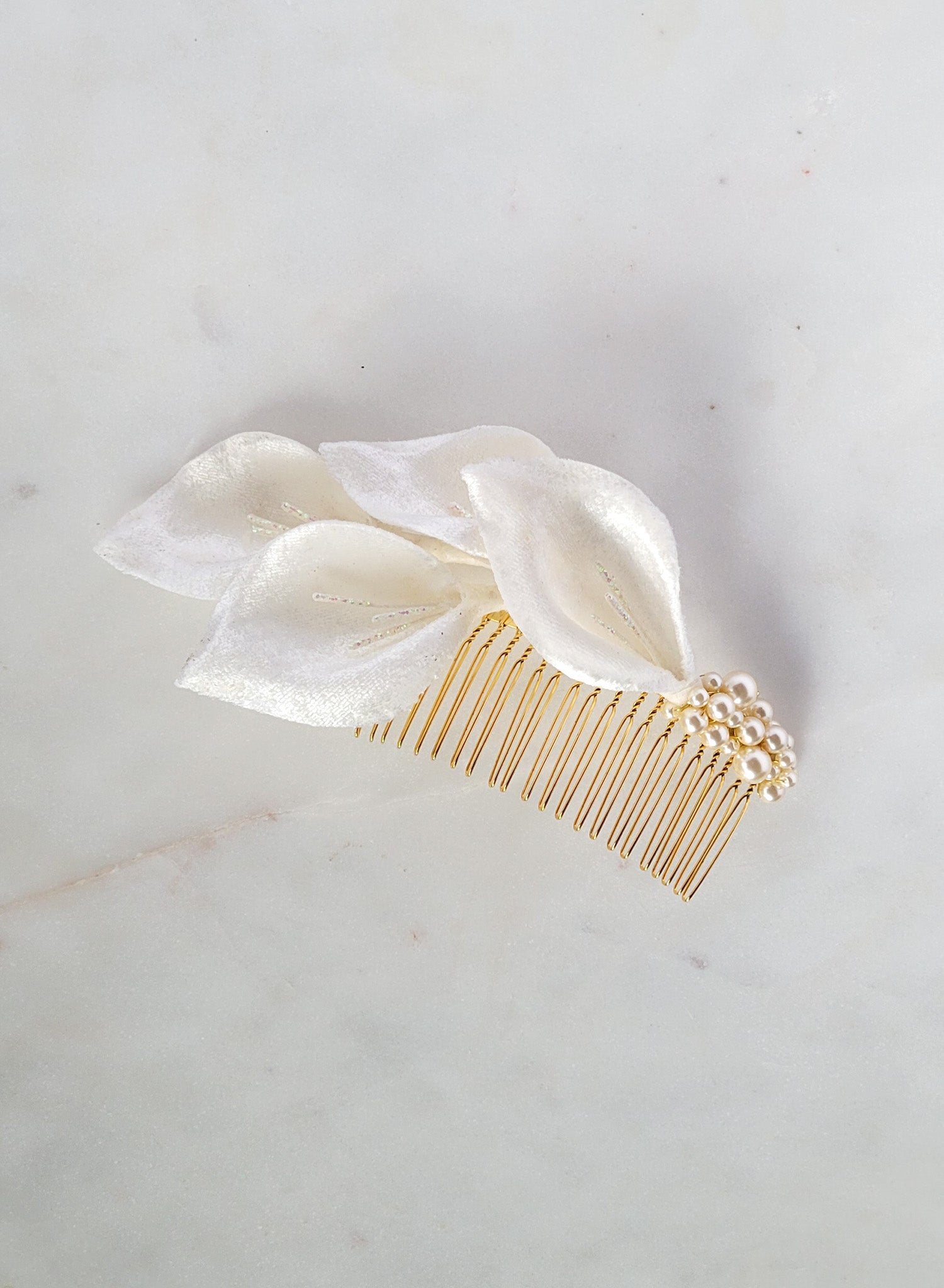 Velvet calla lily hair comb - Style #2669