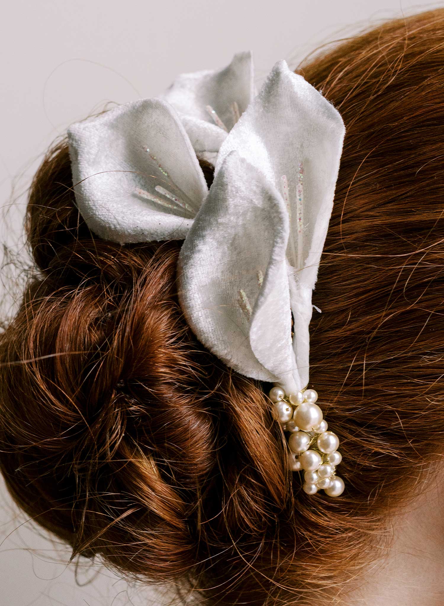 Velvet calla lily hair comb - Style #2669