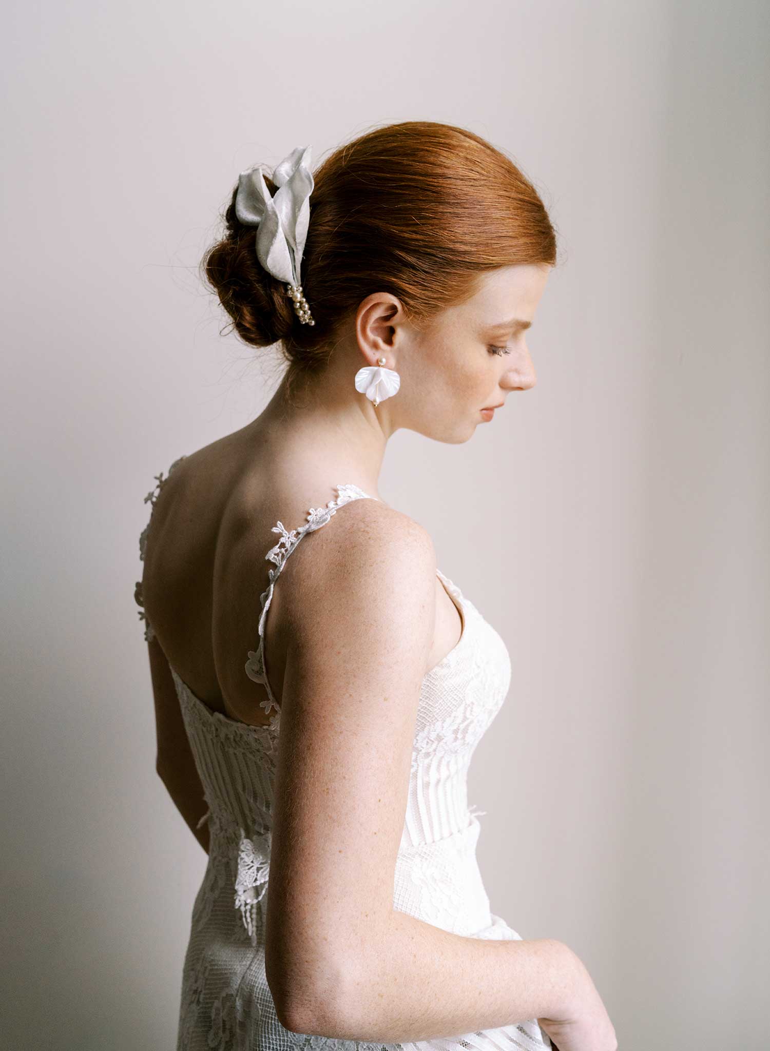 Velvet calla lily hair comb - Style #2669