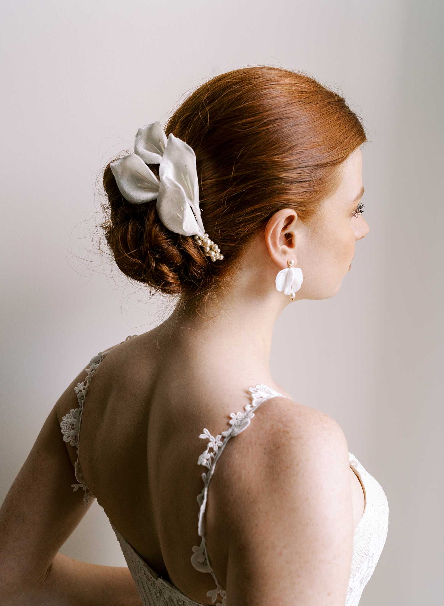 Velvet calla lily hair comb - Style #2669