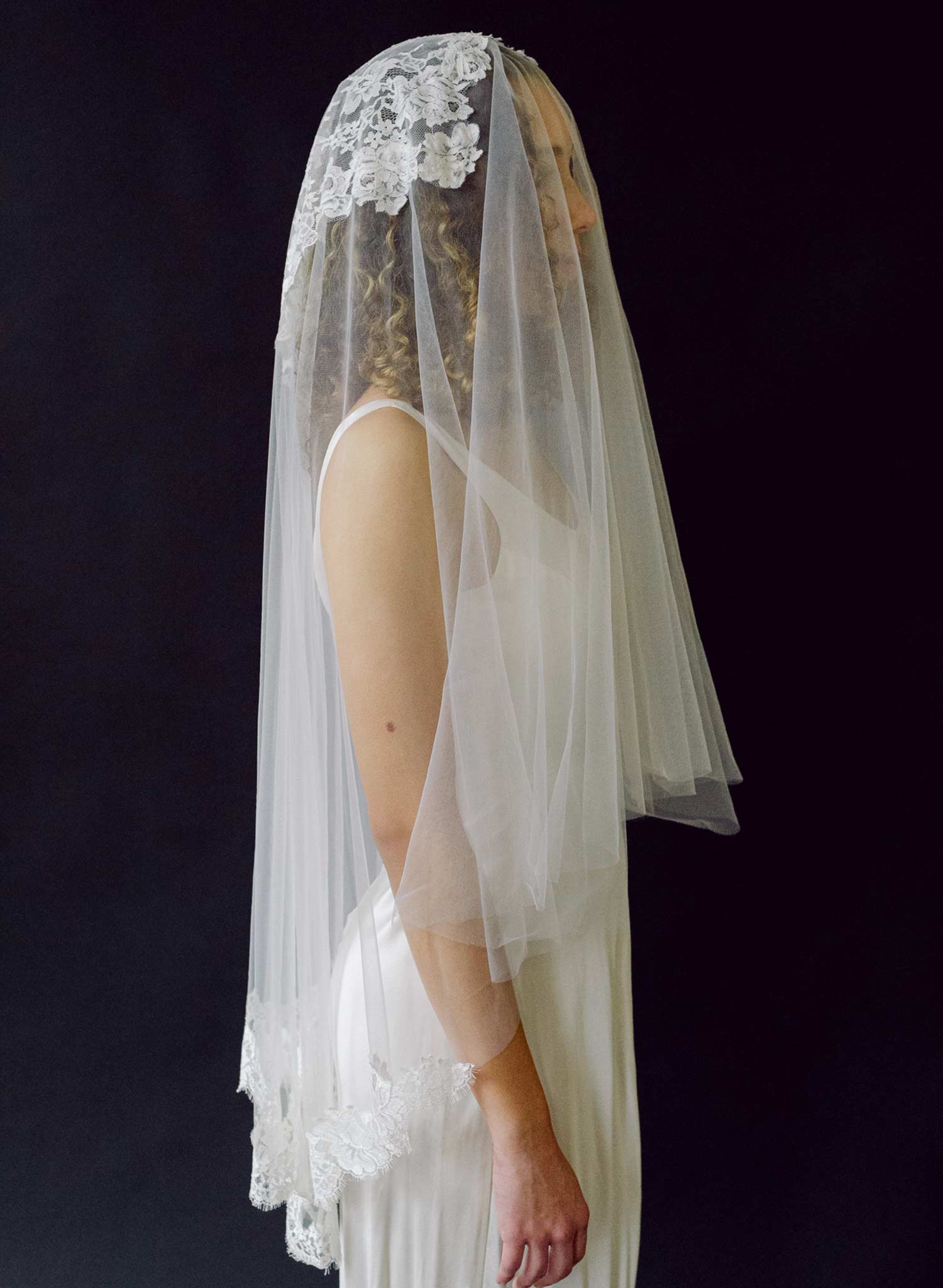 Floating French lace crown and border veil - Style #2678