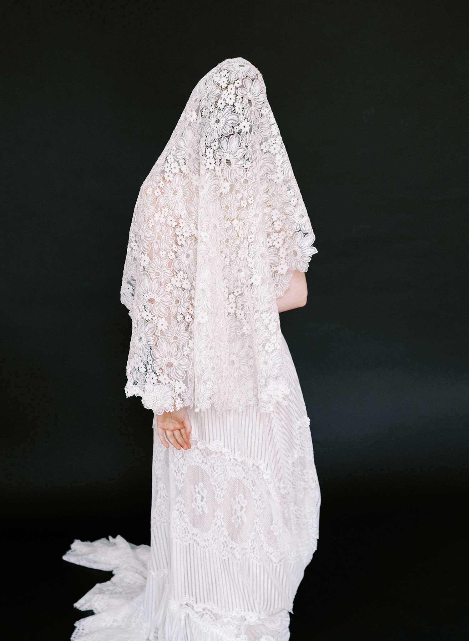 Allover dense floral lace juliet veil - Style #2684