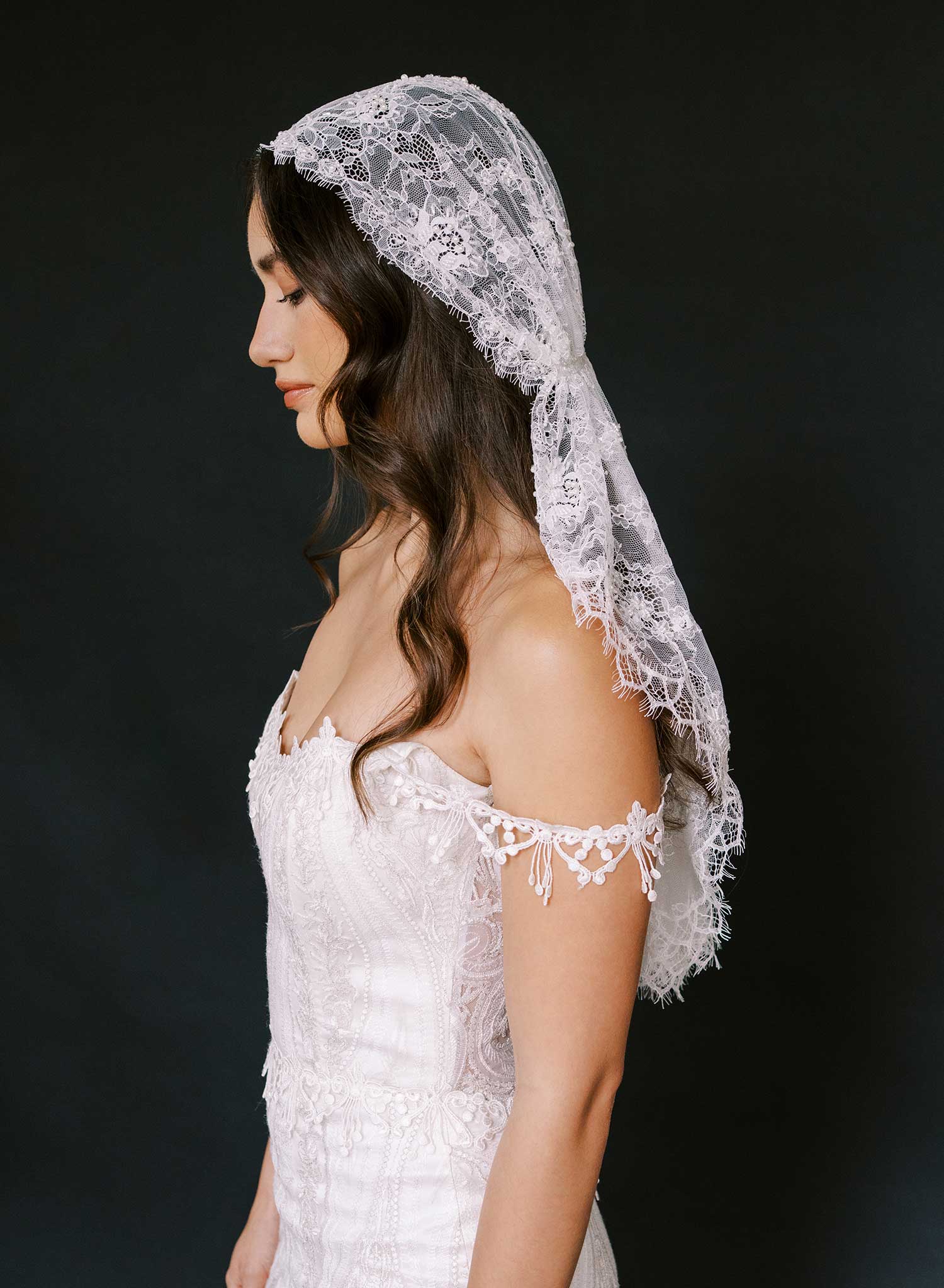 Beaded lace juliet veil - Style #2686