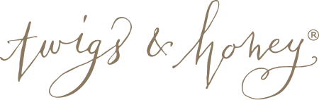 Twigs & Honey ®, LLC logo