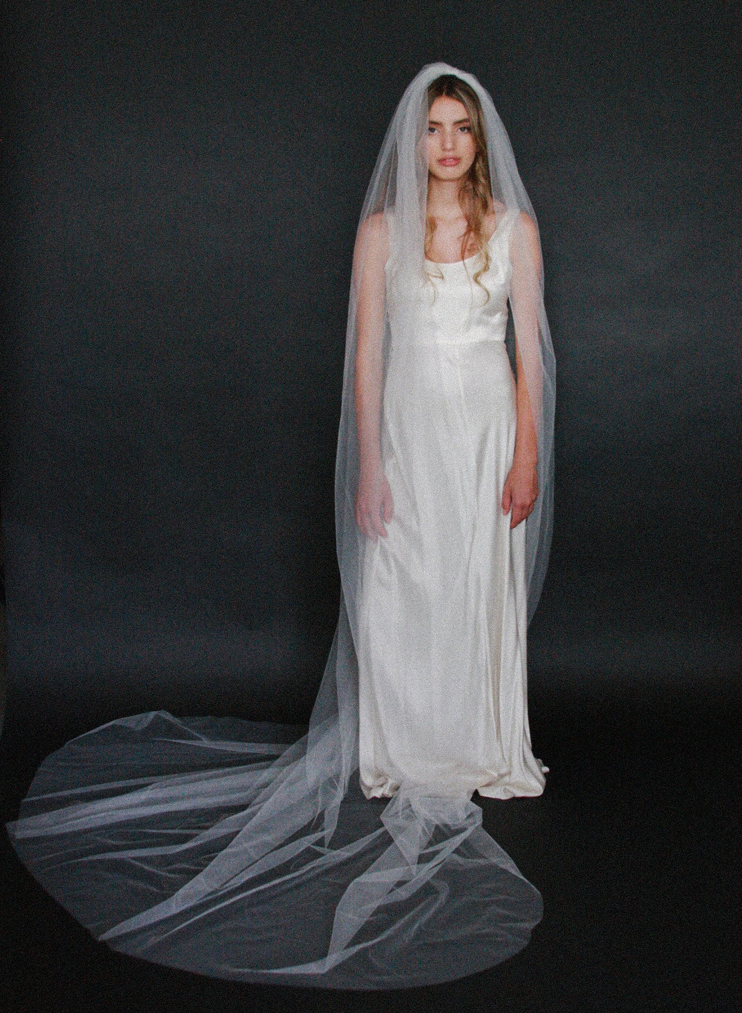bridal train veil, lightweight, tulle, wedding veil, twigs and hone