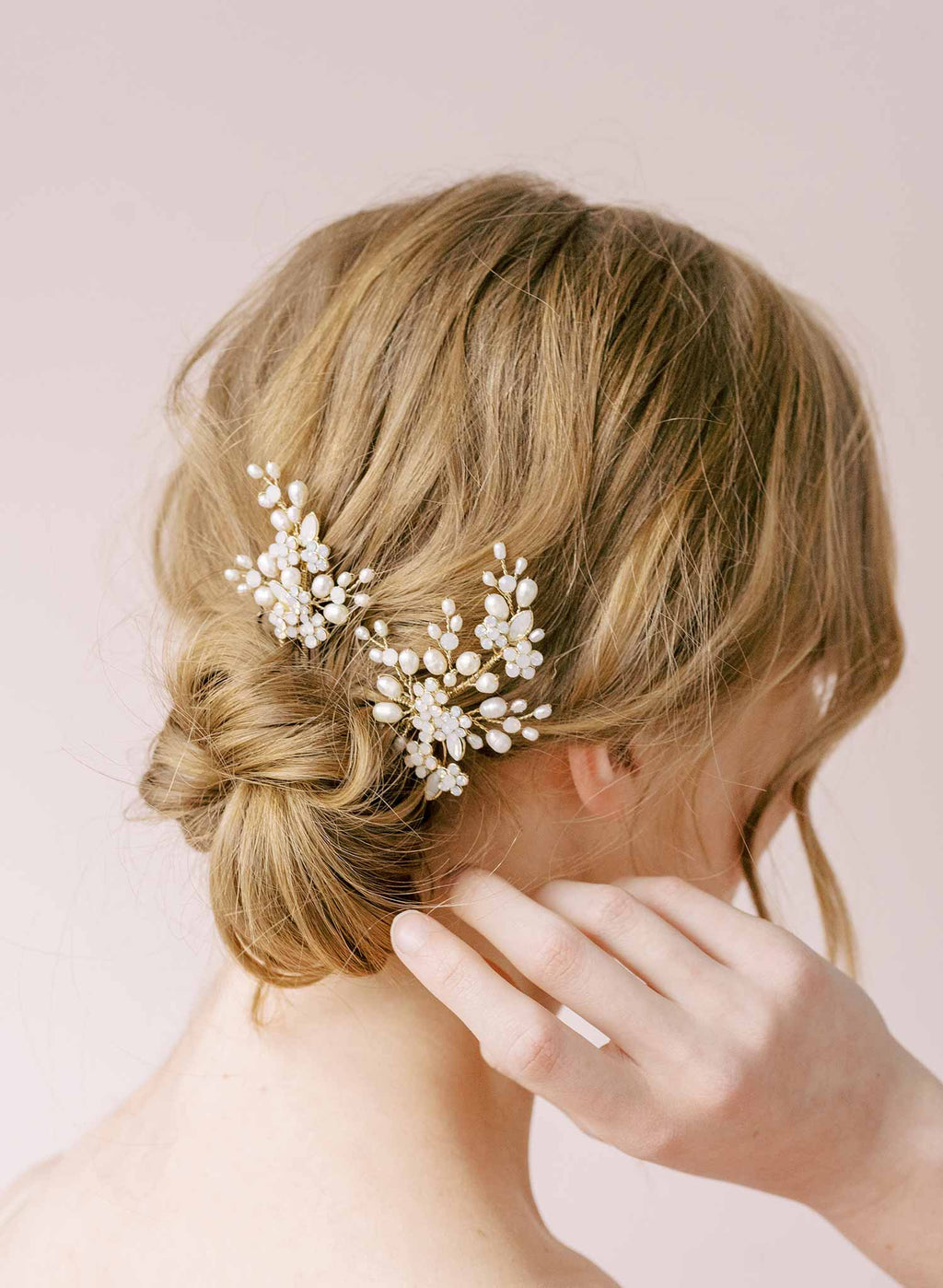 2114-opal-crystal-pearl-bridal  display picture 2