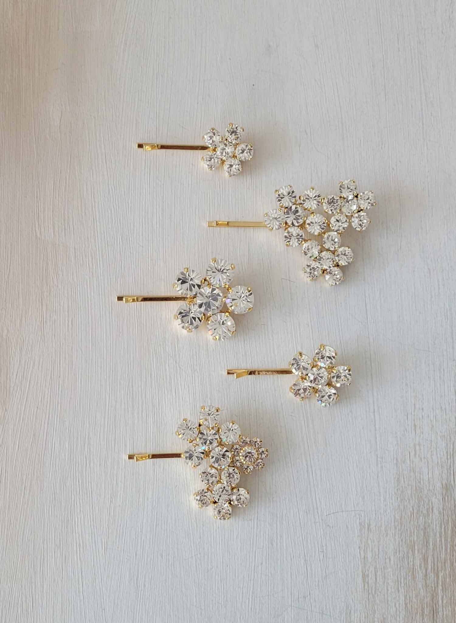 Crystal flowers and blossoms pin set of 5 - Style #2378