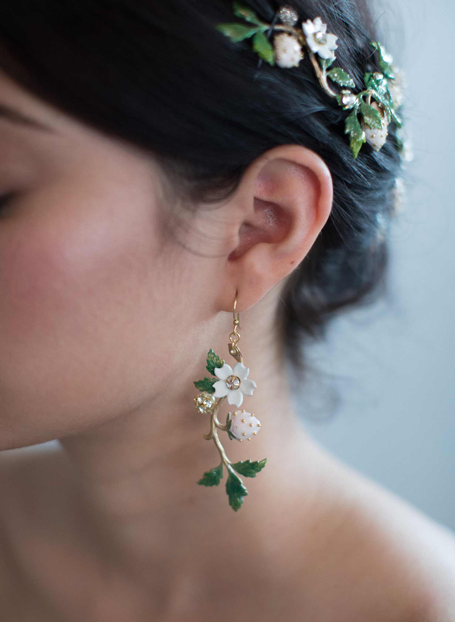 Strawberry vine earrings - Style #820