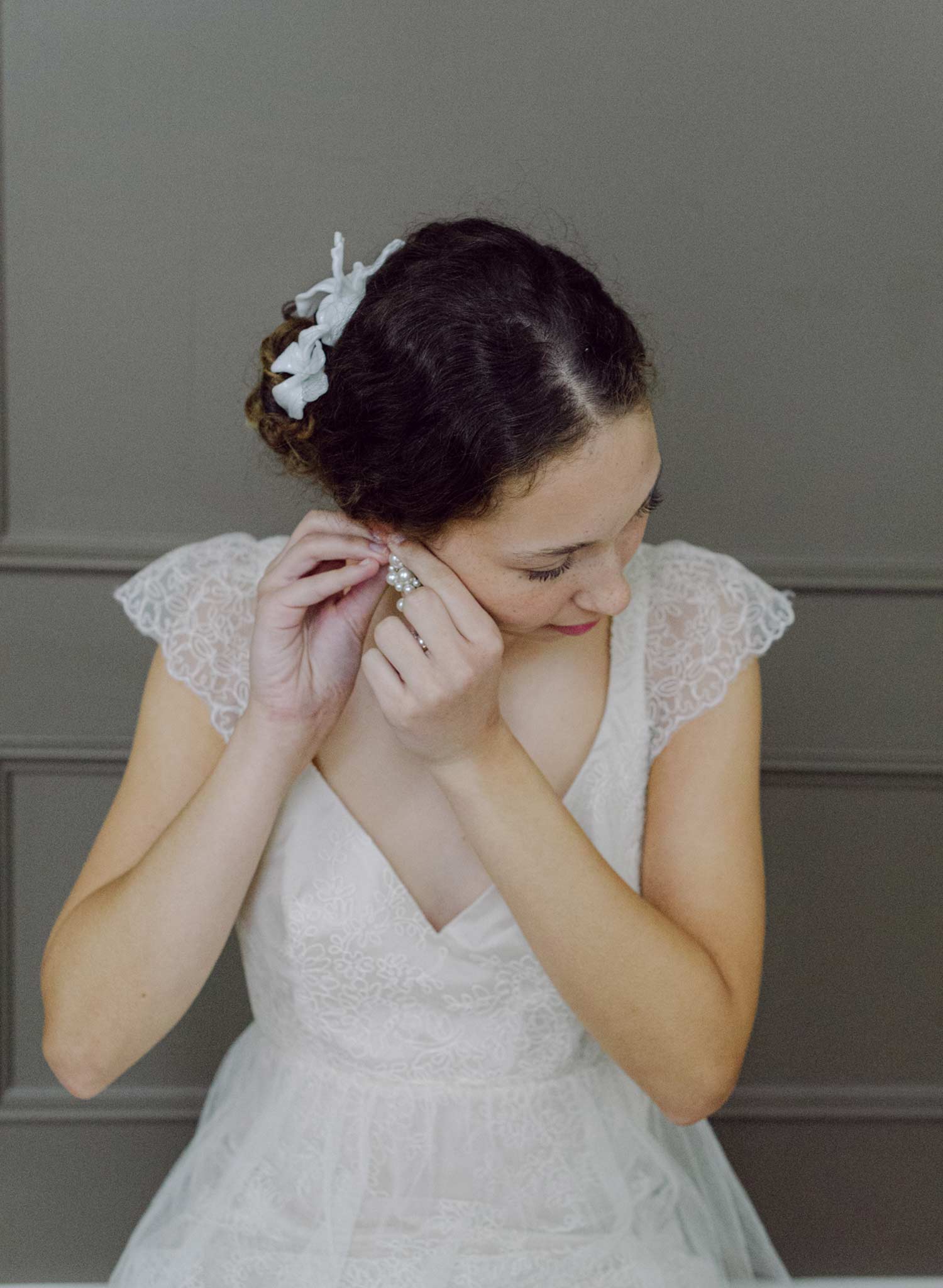 Pearl droplets bridal earrings, medium - Style #2606