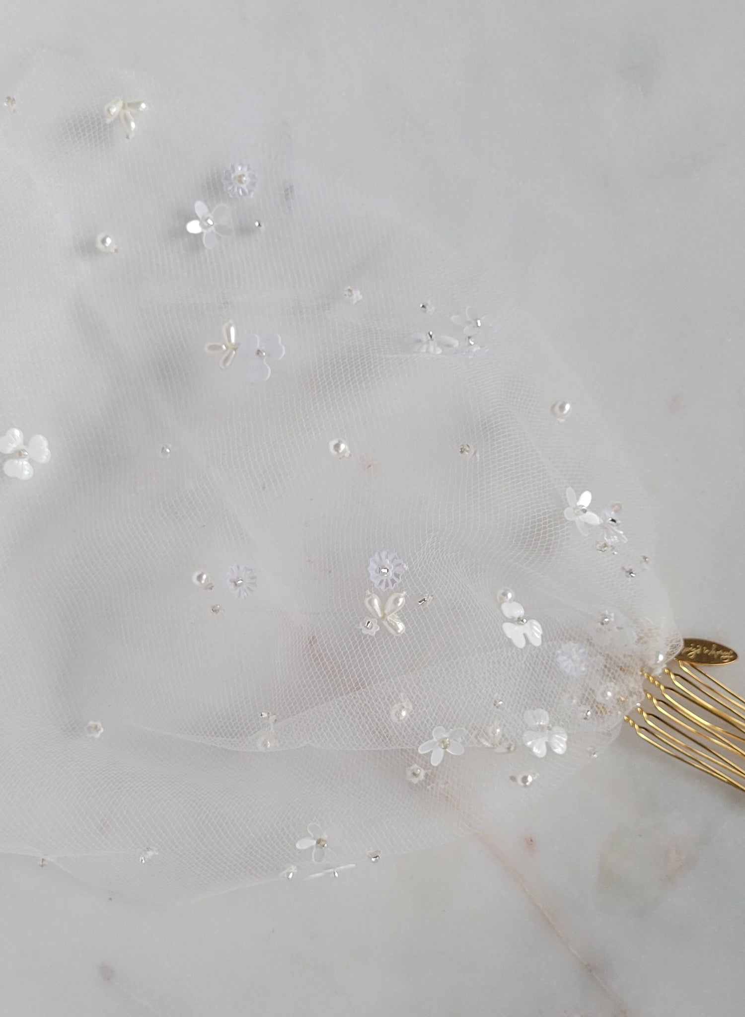 Airy florals tulle bandeau veil - Style #2622