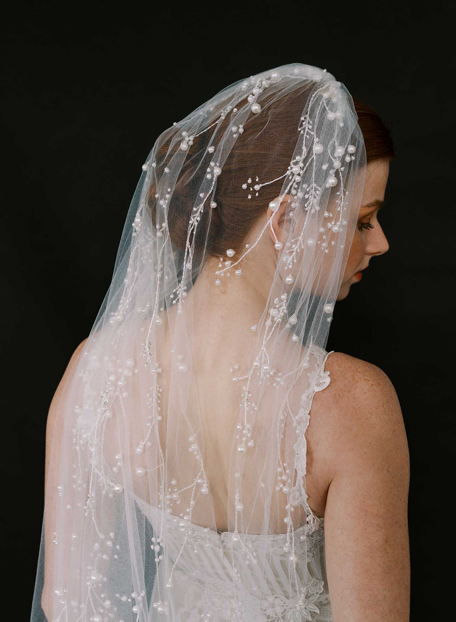 Cascading floral tendrils bridal veil - Style #2628