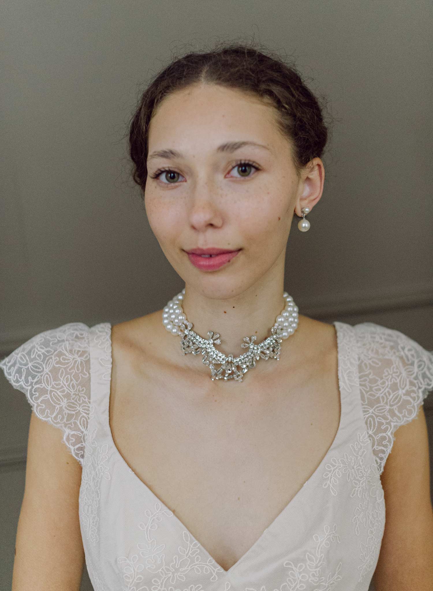 Pearl and crystal choker necklace - Style #2629