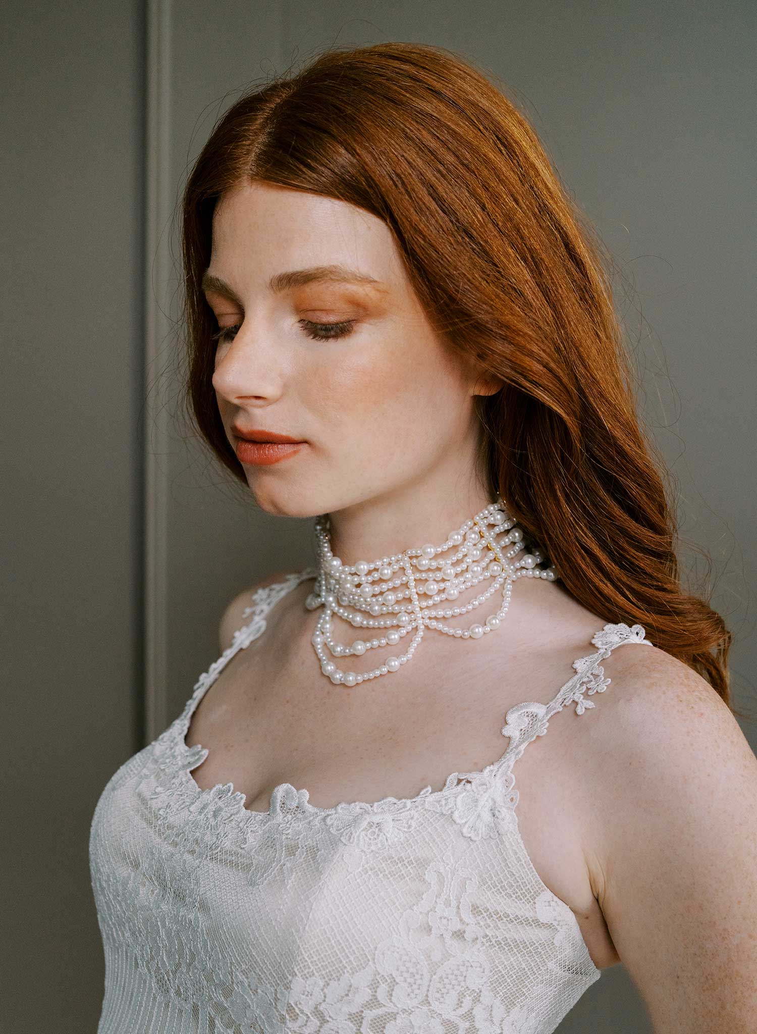 Pearl swags choker necklace - Style #2630