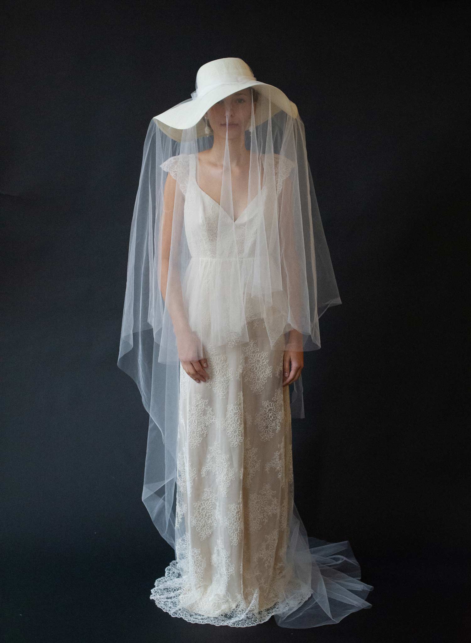 Wide straw bridal hat with chapel veil - Style #2638