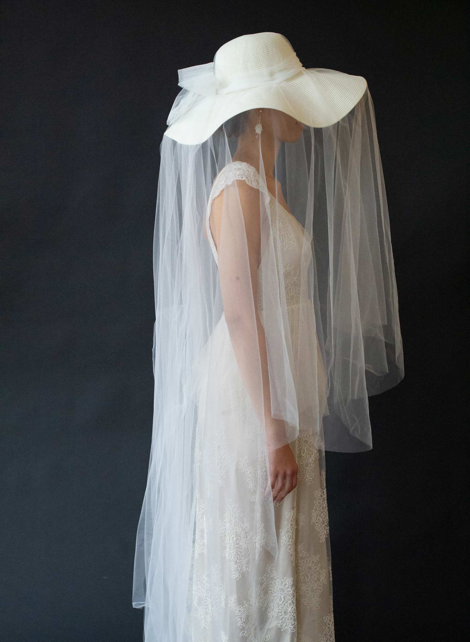 Wide straw bridal hat with chapel veil - Style #2638