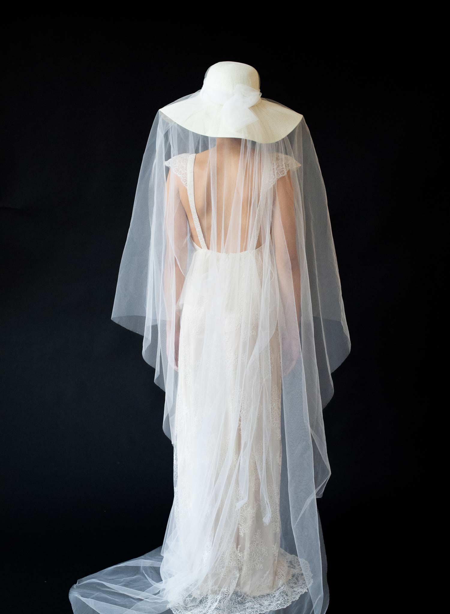 Wide straw bridal hat with chapel veil - Style #2638