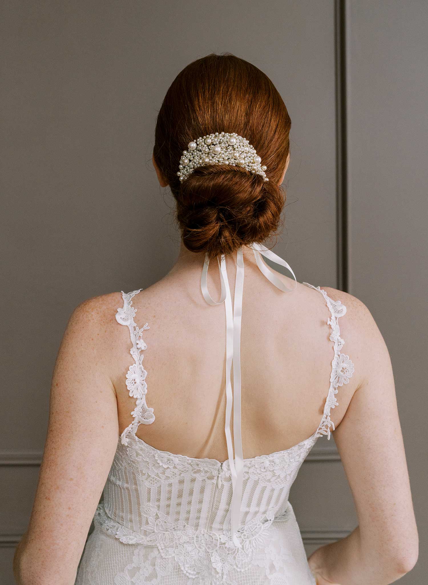 Decadent wide pearl bun wrap - Style #2658