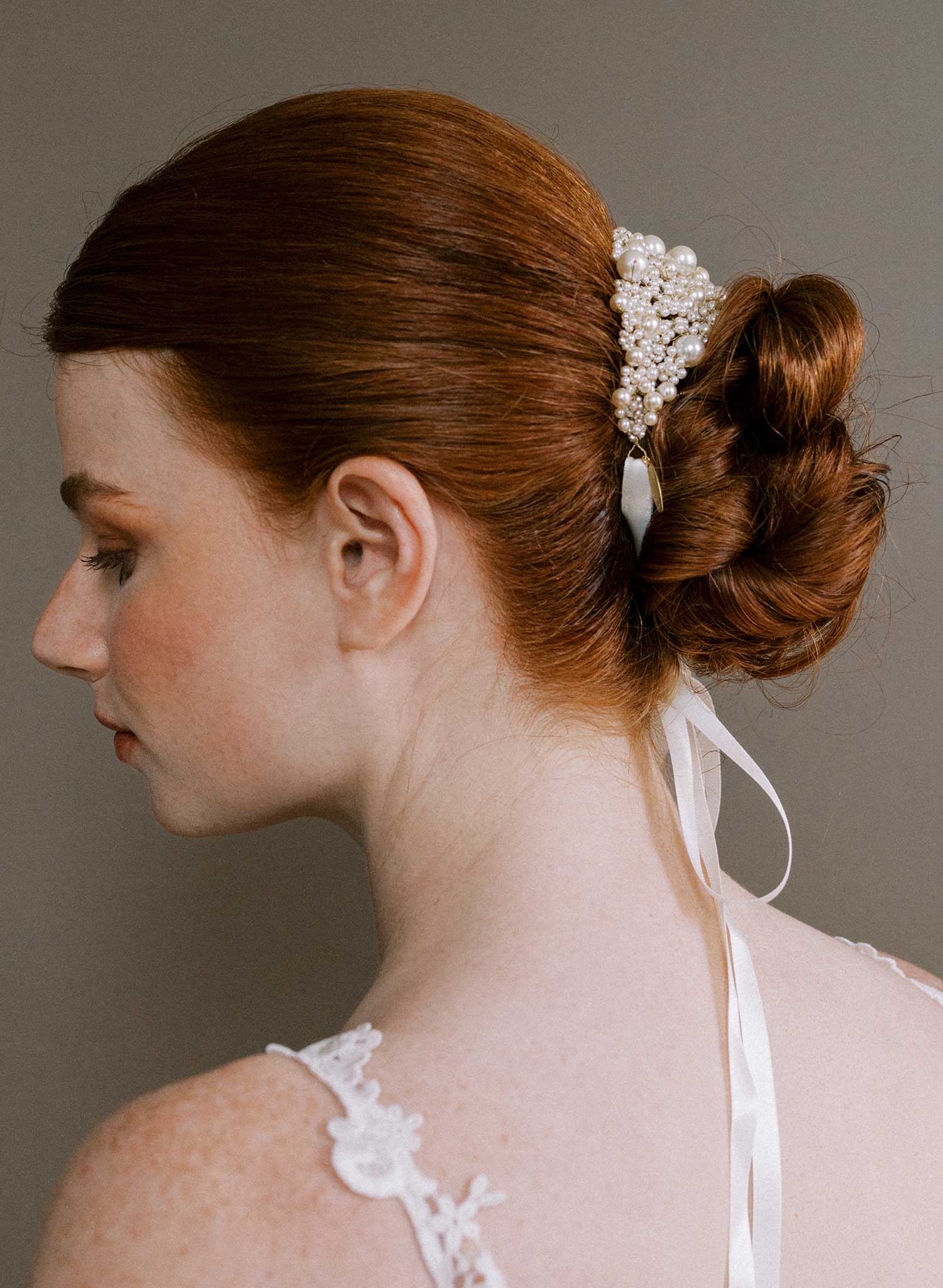 Decadent wide pearl bun wrap - Style #2658