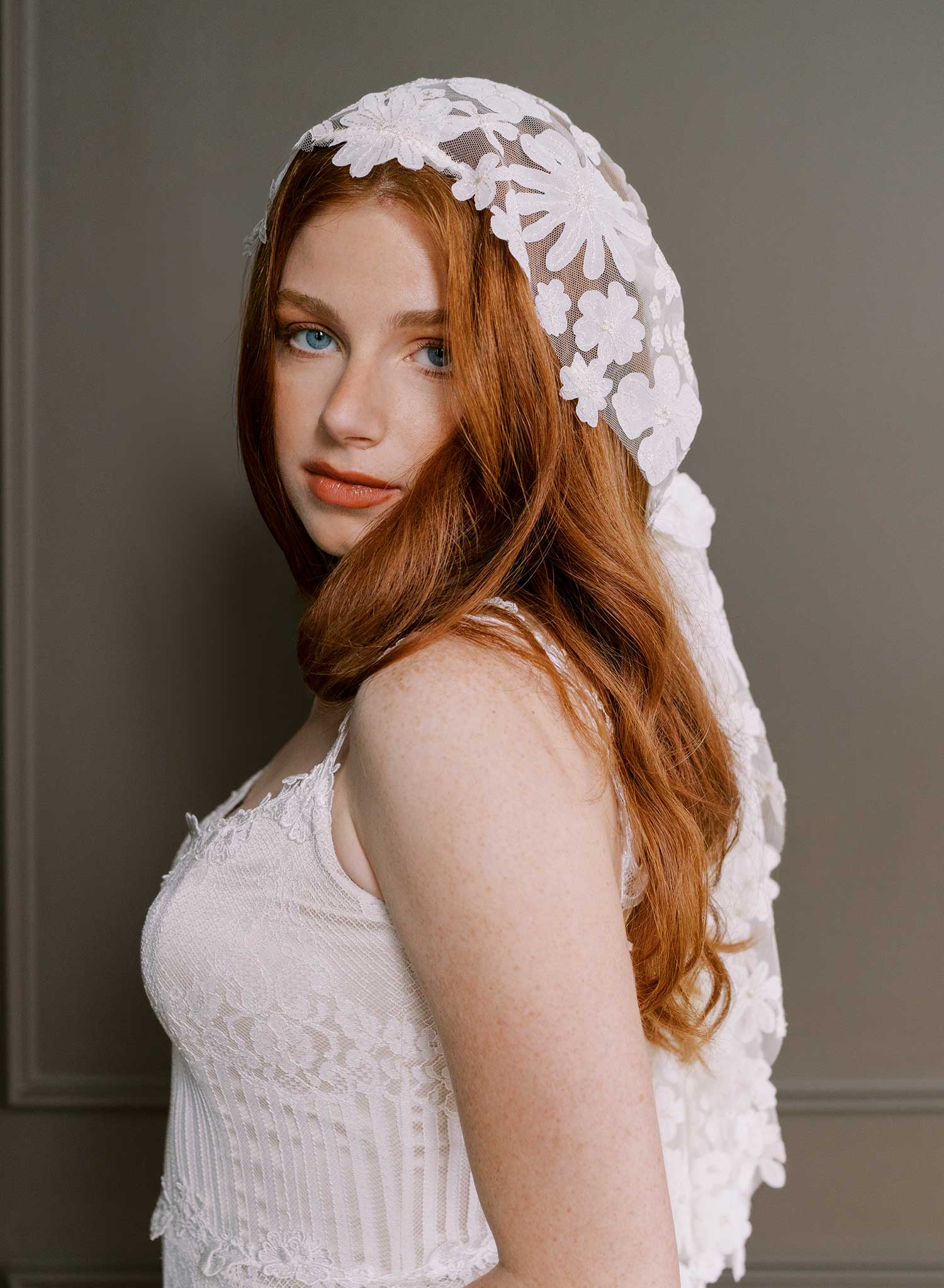 Bold florals lace juliet bridal veil - Style #2685