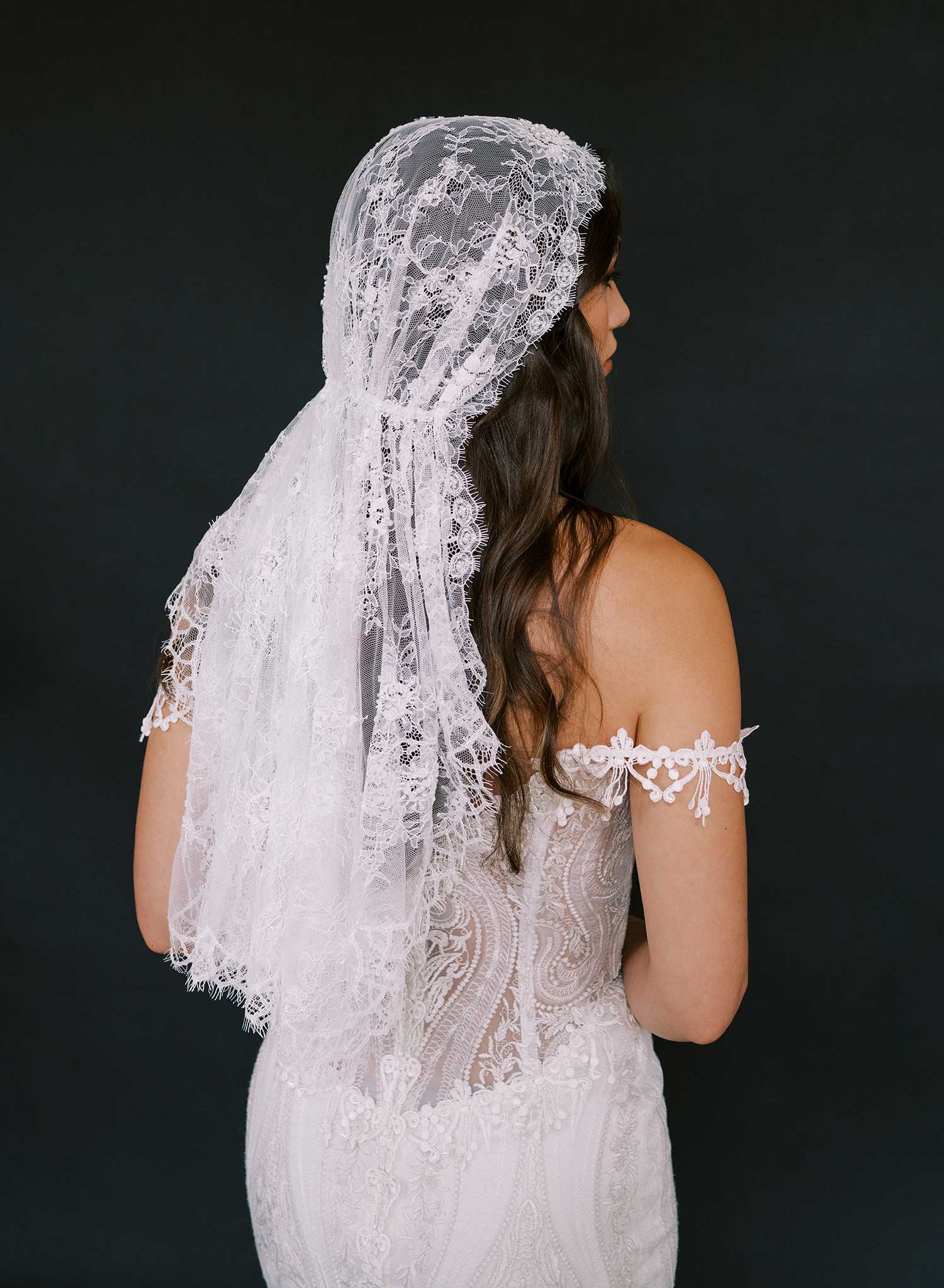 Beaded lace juliet veil - Style #2686