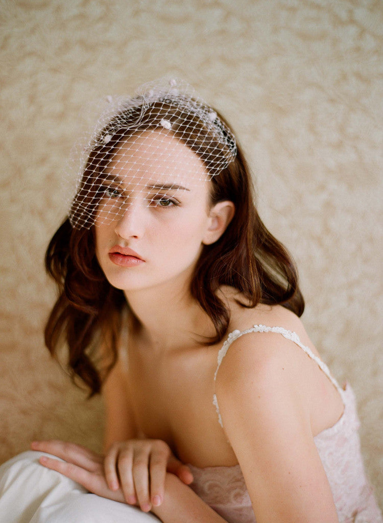 Birdcage Veils Mini birdcage veil, modern veil Twigs & Honey ®, LLC