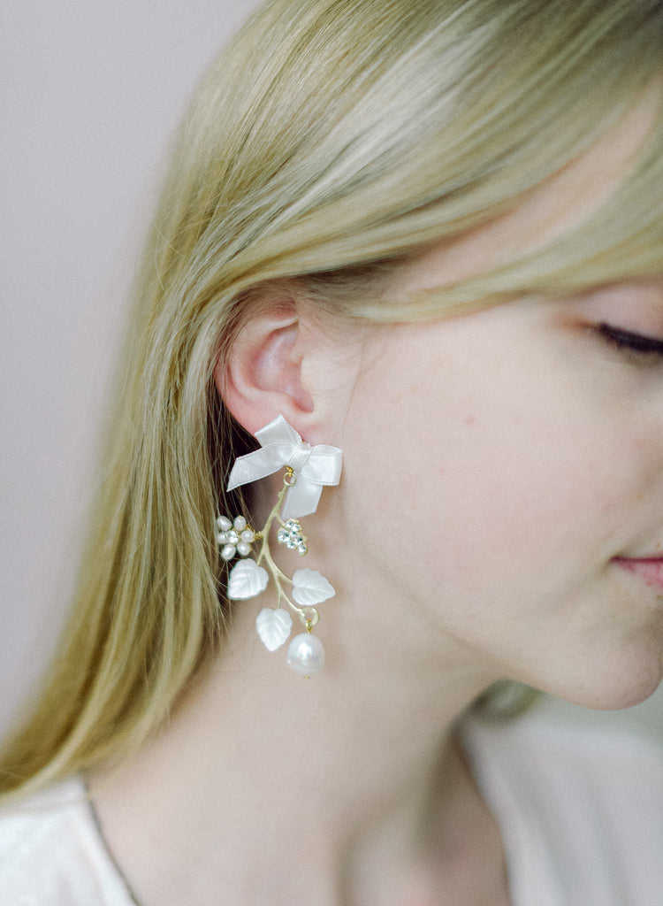 bridal bow and pearl earrings by twigs & honey