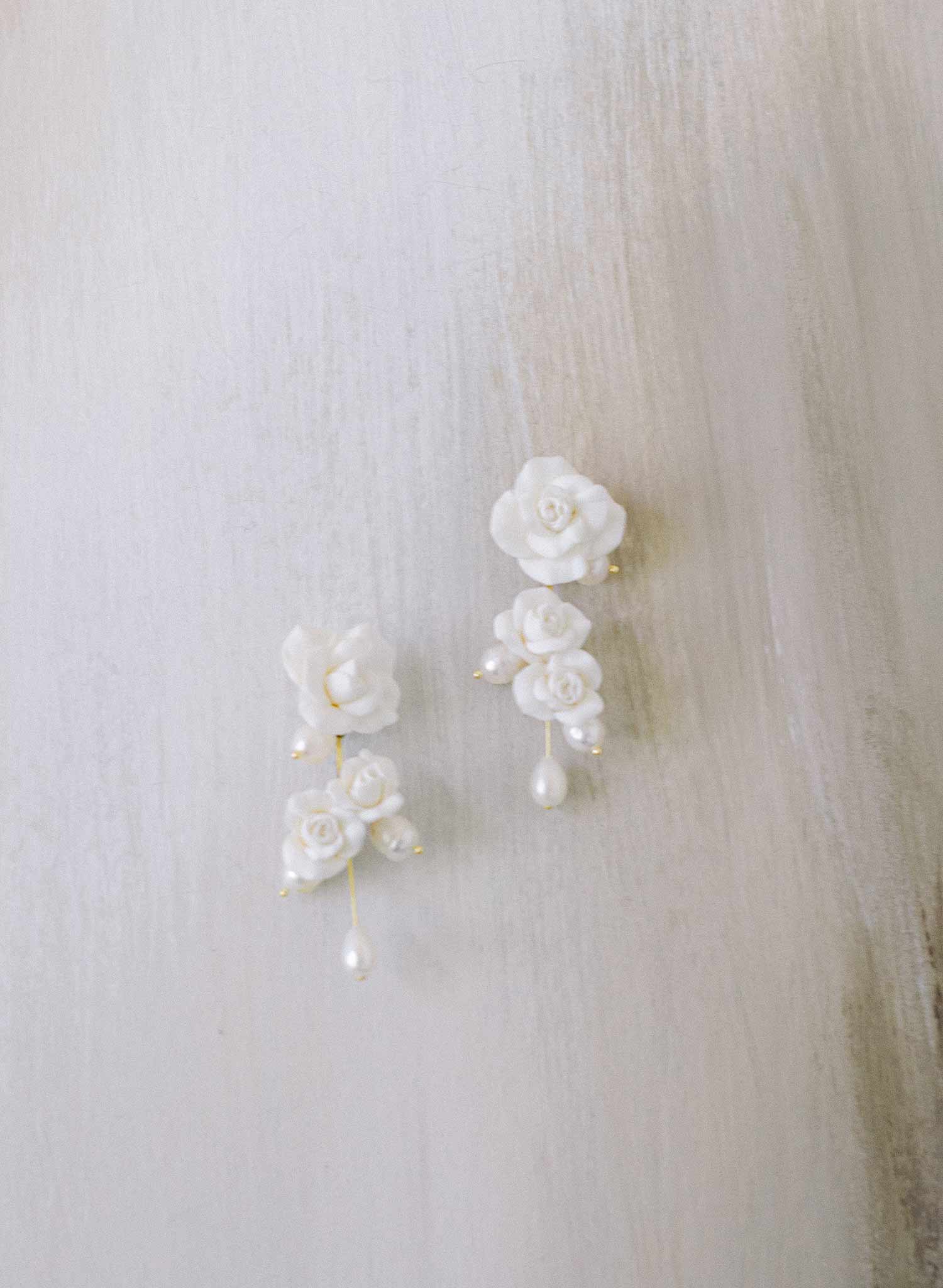 Rose blooms and pearls earrings - Style #2318