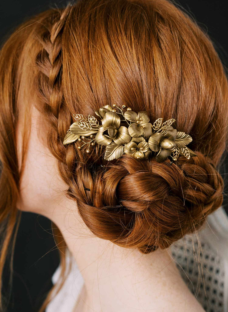 gold flower bridal hair comb by twigs and honey