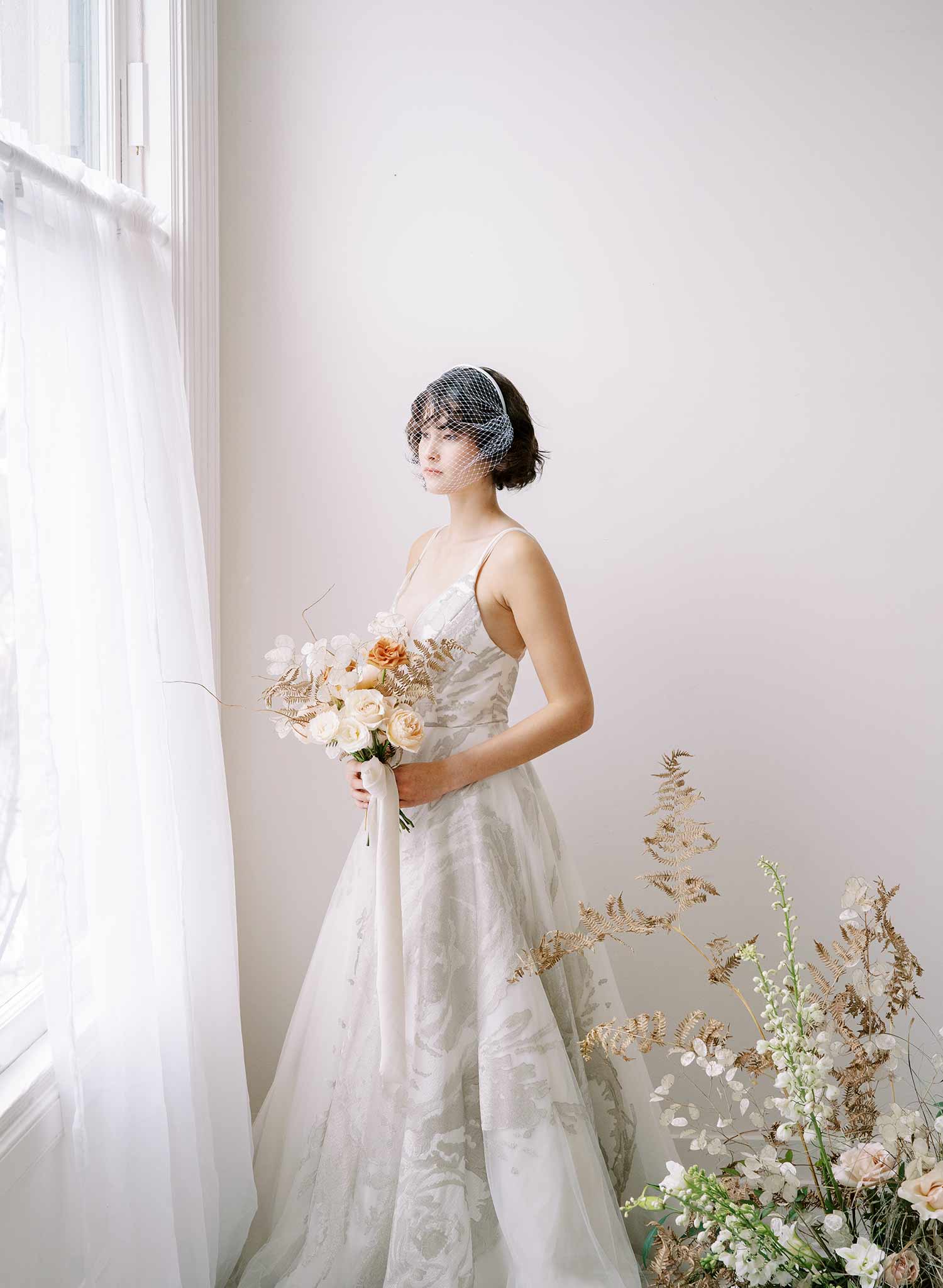 Bridal birdcage headband veil plain Style 2350
