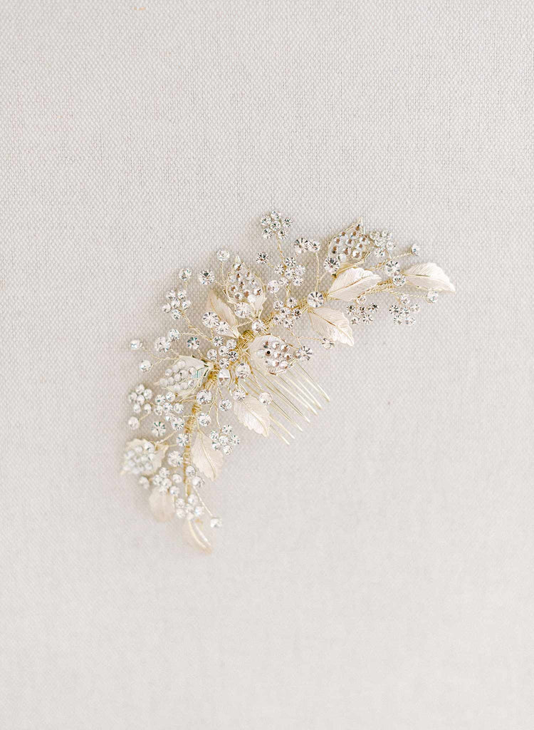 Bridal hair comb with crystals by twigs and honey
