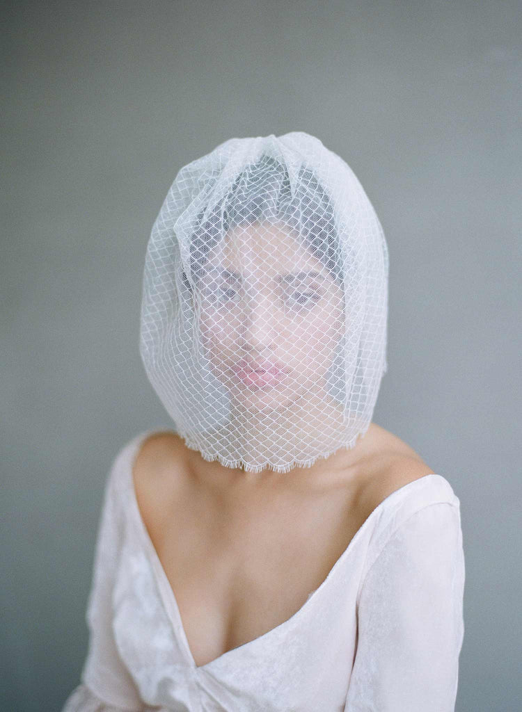 Scallop french lace birdcage veil - Style #854