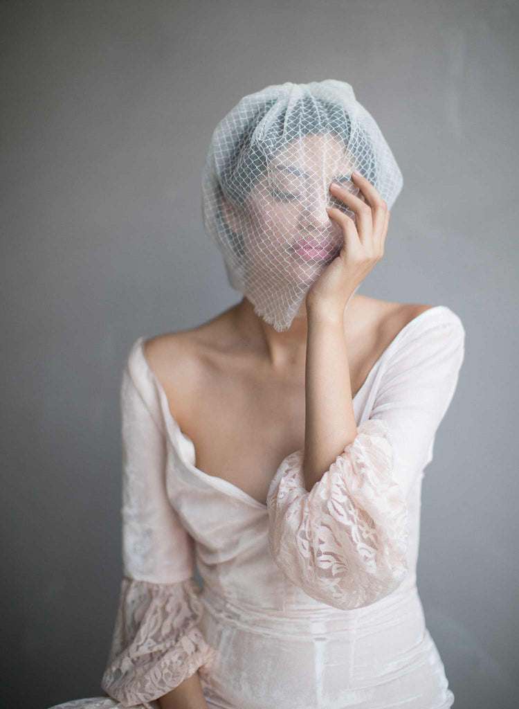 Scallop french lace birdcage veil - Style #854