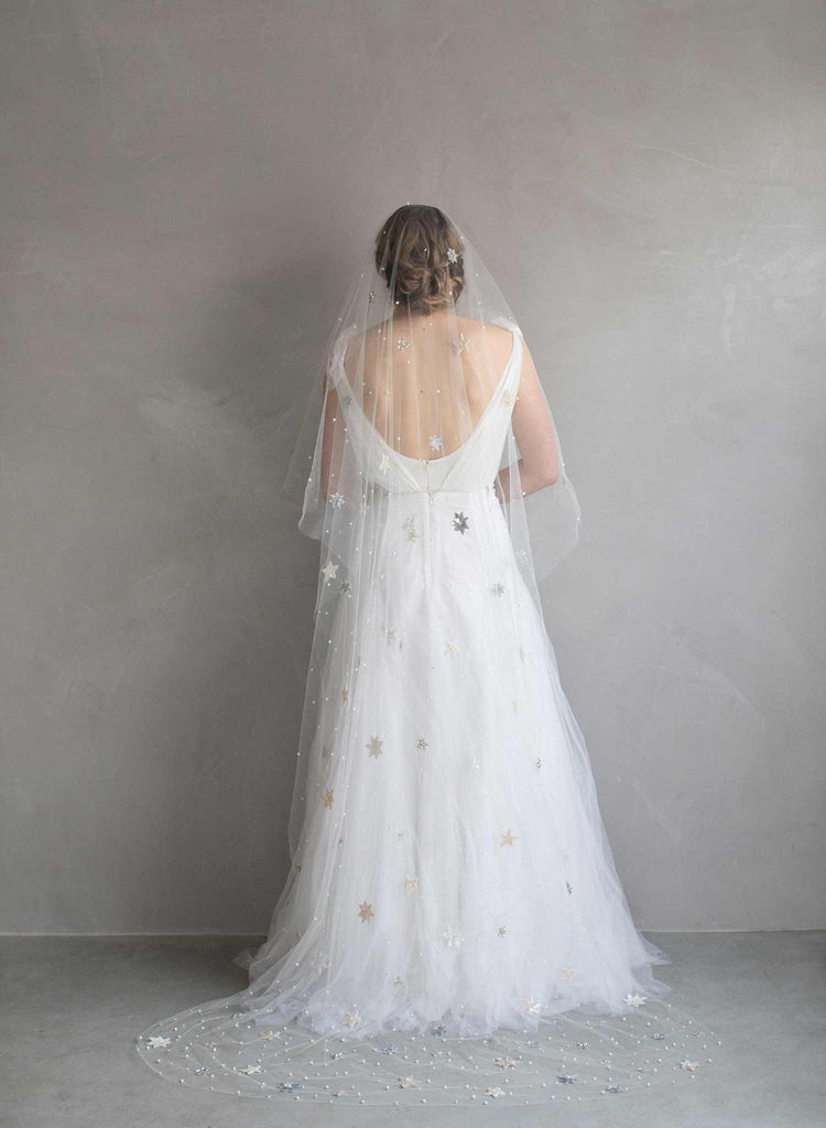 Starry nights chapel veil - Style #863